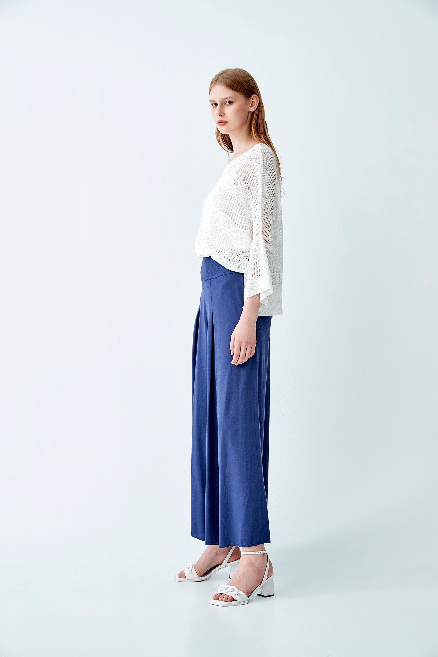 Wide Yoke Flare Pants With SlitsOversized wide-leg pleated trousers,Culottes,Season (SS) Look,Culottes,Tailored pants,Pants