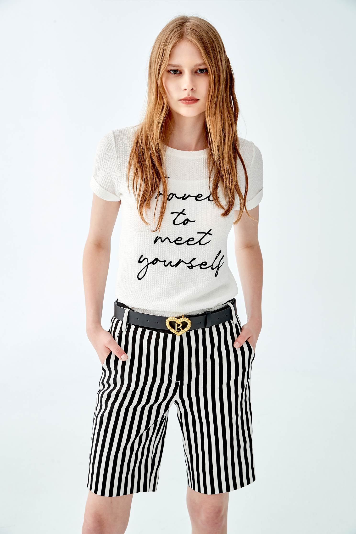 Stripe Knee Length BermudersFrench-style striped crop pants,Season (SS) Look,Stripe,Shorts,comfotism