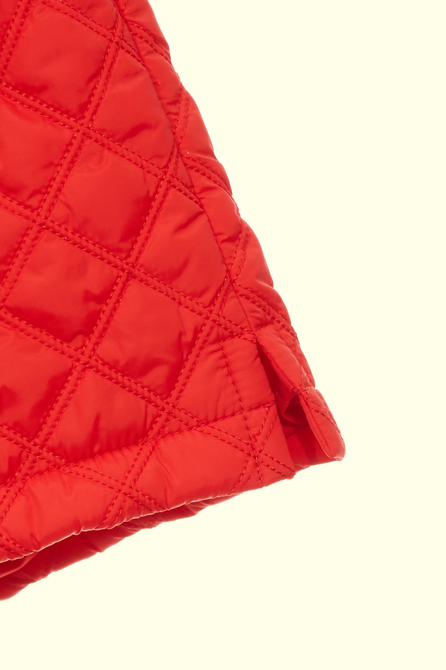 Red Quilted Shorts With Contrast WaistbandRed Quilted Shorts With Contrast Waistband,Shorts,Season (AW) Look