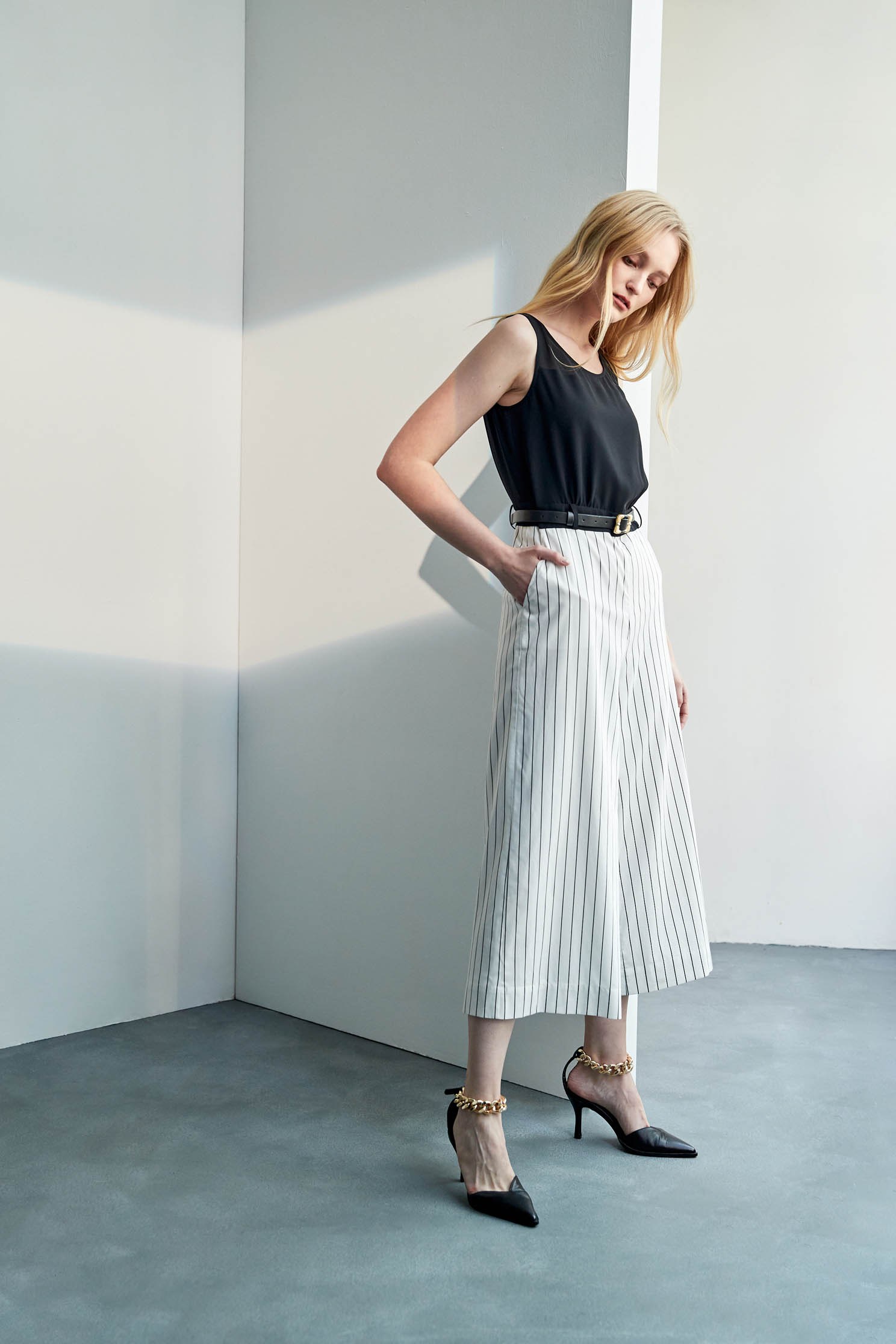 Sleeveless Black With Pinstripe JumpsuitLayered looks wide-leg jumpsuit,Season (SS) Look,Stripe,mothergift,Jumpsuits,Chiffon