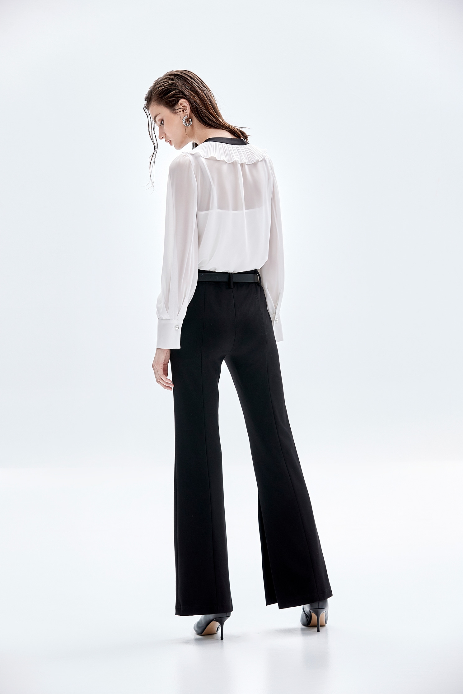 Boot Leg Pants With Inner Slit DetailBoot Leg Pants With Inner Slit Detail,Bell-bottoms,Culottes,Season (AW) Look,Bell-bottoms,Pants