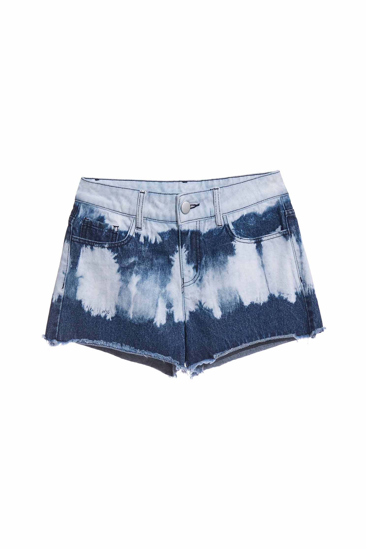 Bleach Tie-Dye Denim ShortsDenim shorts with tie-dyed print,Season (SS) Look,coolsummer,Denim,Denim shorts,Jeans,Shorts,comfotism