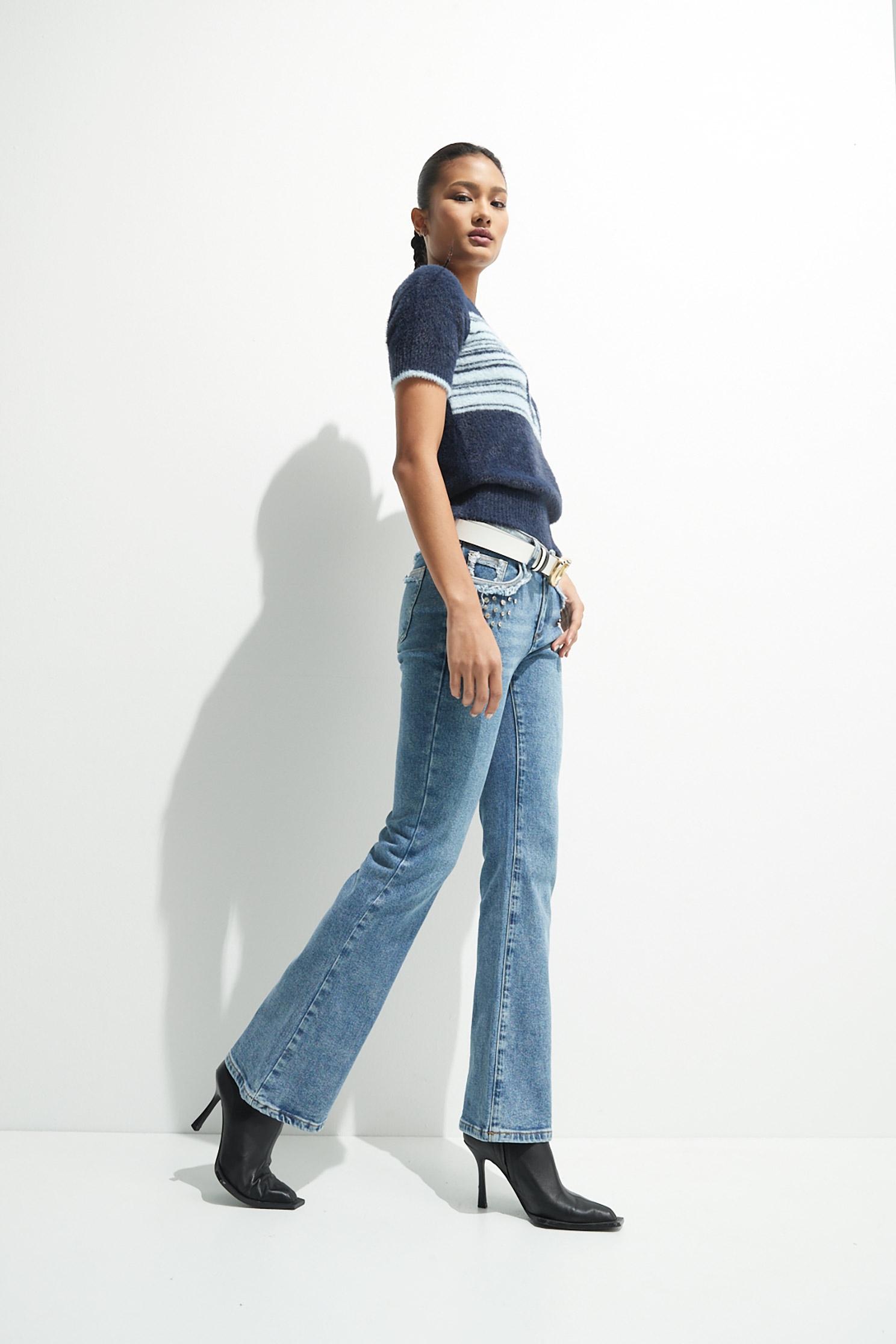 Boot Leg Jeans With Diamonte AppliqueDenim trousers with metal decoration,bestselling,Queen,Season (SS) Look,Denim,Jeans,Denim pants,Cotton,Pants