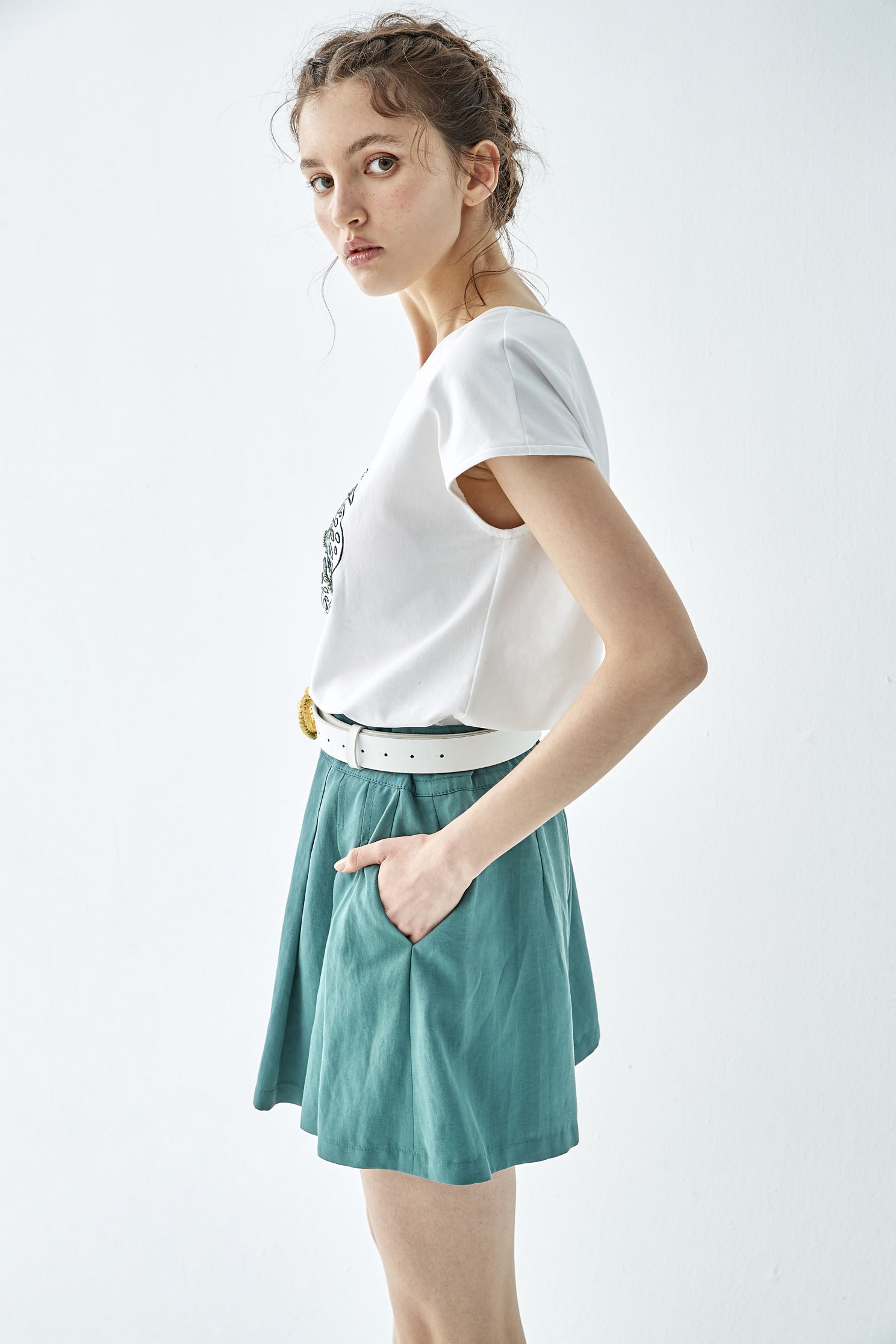 Basic Pleated Casual ShortsAvocado green short skort,Season (SS) Look,Shorts,comfotism,Skorts