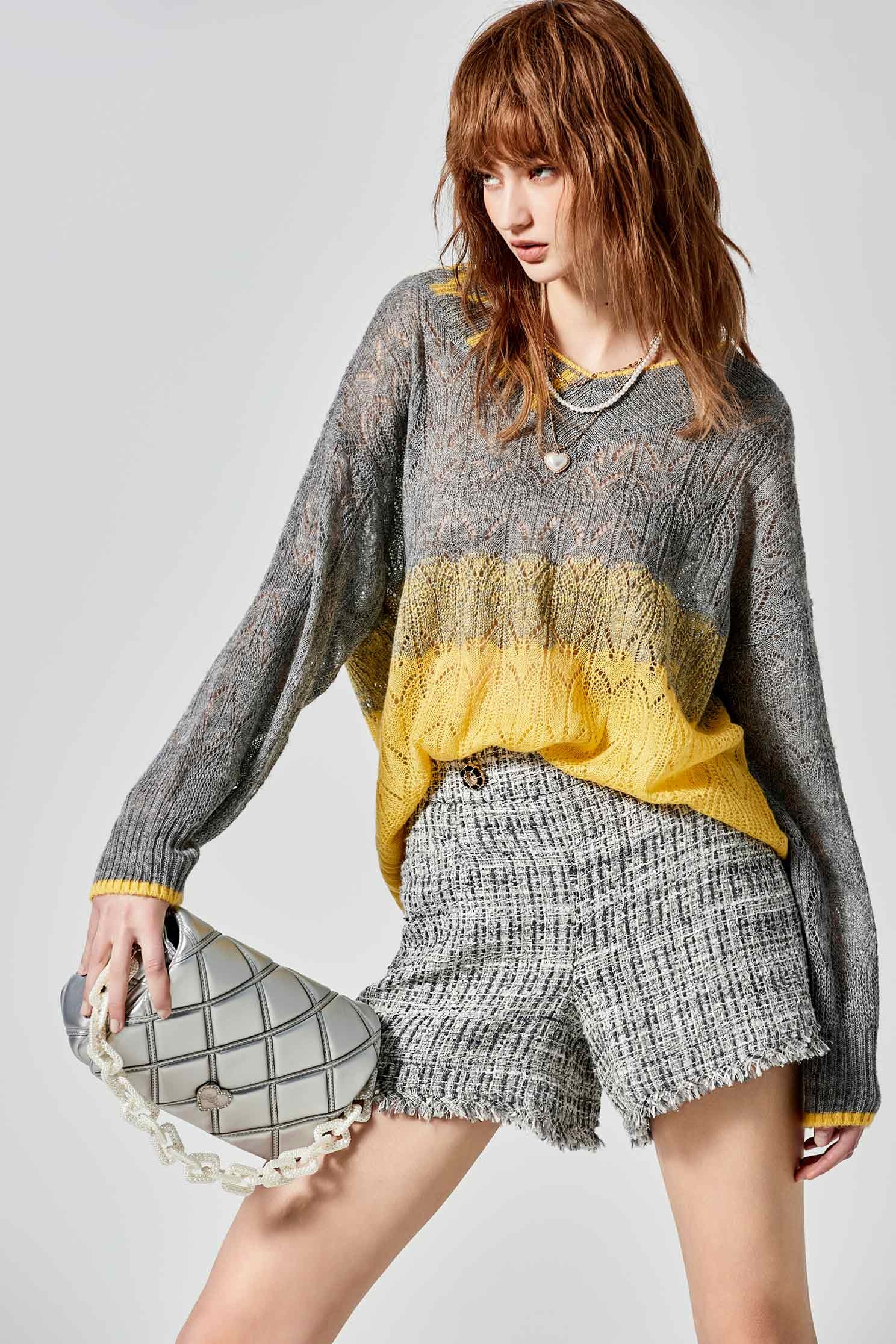 Grey Tweed Shorts With Fray Trim DetailTweed shorts with fringed edge,Office Looks,Season (SS) Look,Shorts,simple outfits,Back To Classic,upperclass,Back To B/W