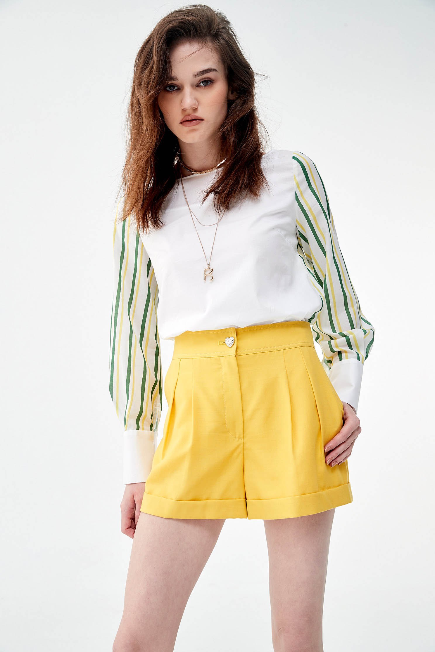 Basic Yellow Shorts With Cuff HemmingLemon yellow shorts with turn-up bottom,summer-special,Season (SS) Look,Shorts,comfotism