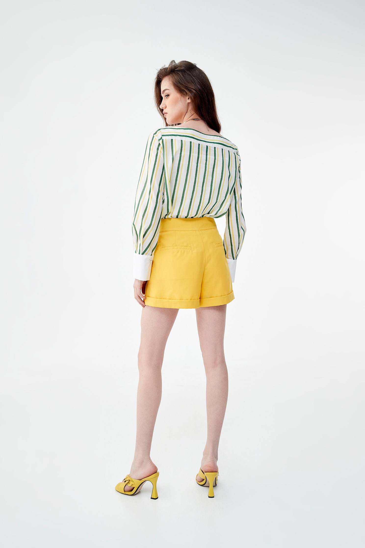 Basic Yellow Shorts With Cuff HemmingLemon yellow shorts with turn-up bottom,summer-special,Season (SS) Look,Shorts,comfotism