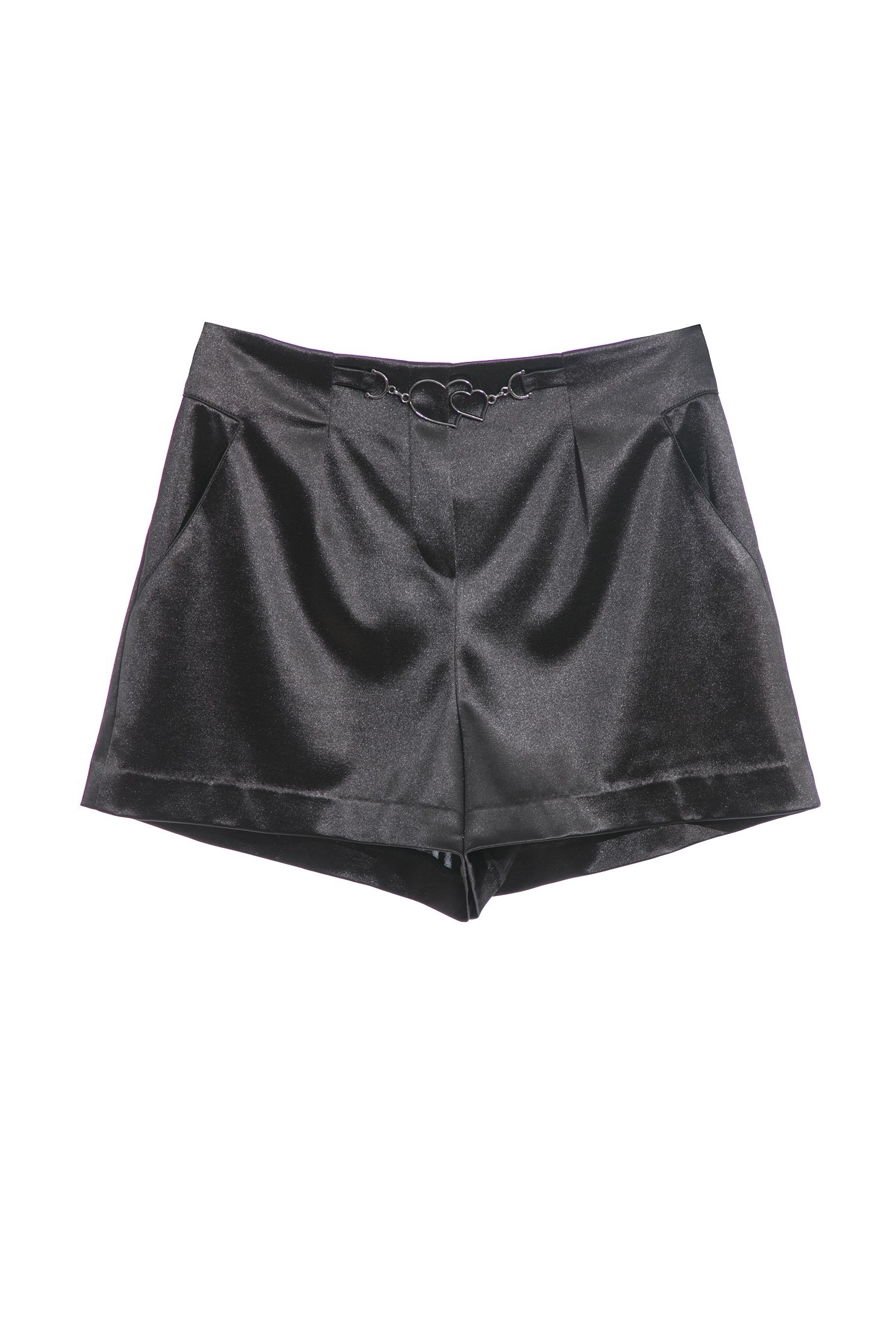 Basic Black ShortsLustrous shorts with heart chain,Season (SS) Look,Shorts