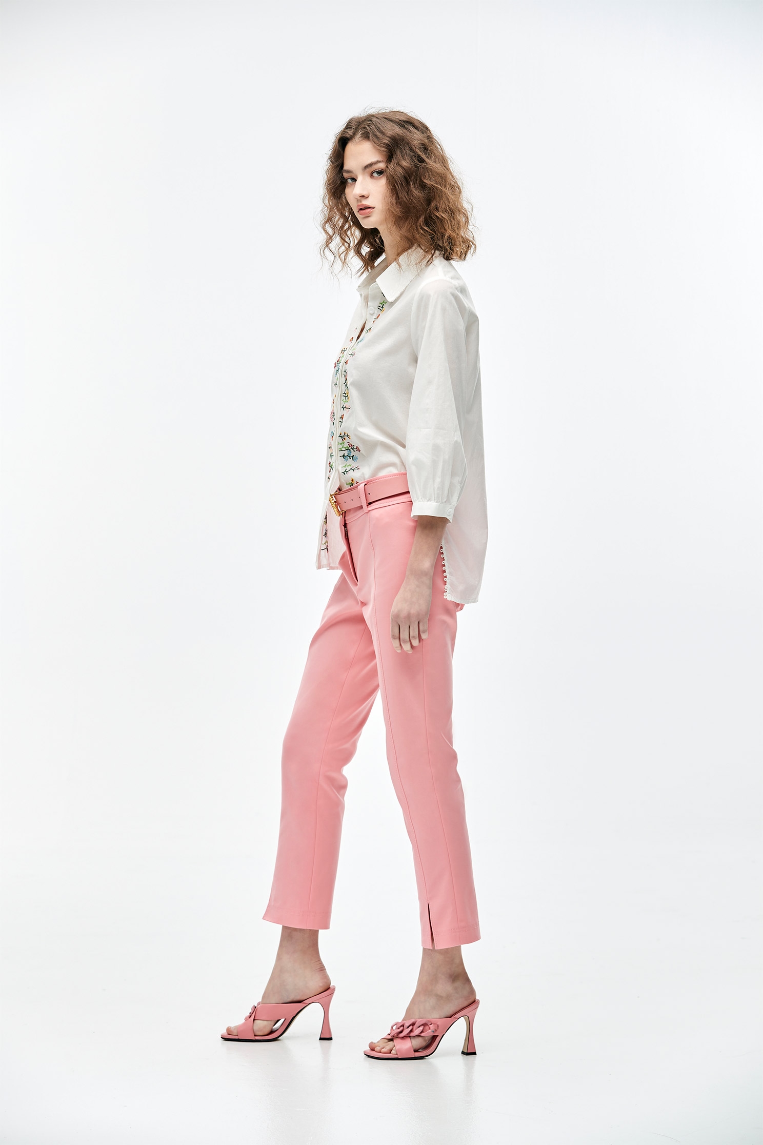 Pink Slim Fit PantsPink punch fitted trousers,Season (SS) Look,Skinny pants,Skinny pants,Pants