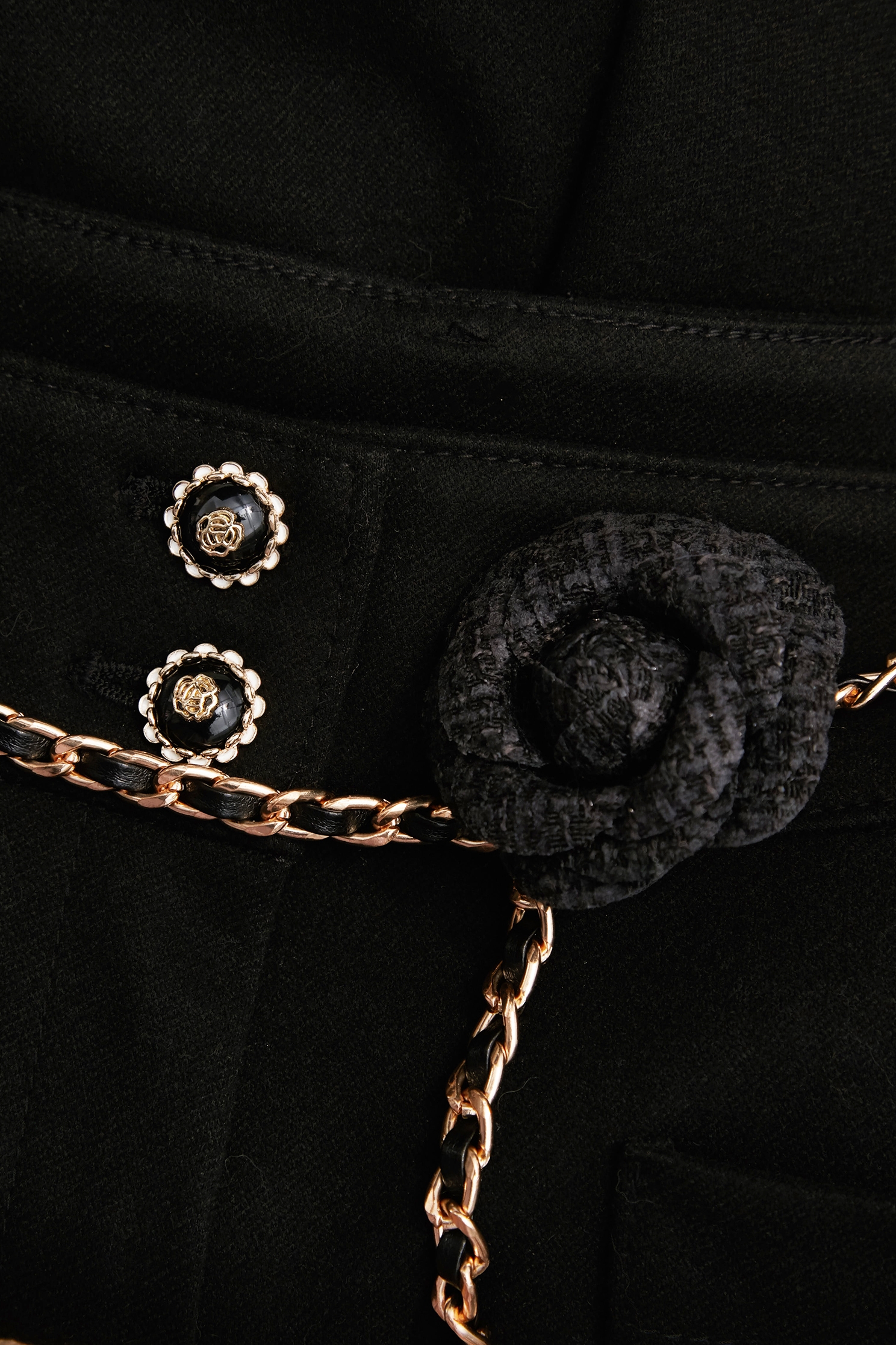 Patch Pockets Black ShortsPatch Pockets Black Shorts,Shorts,Season (AW) Look,pants,Black pants