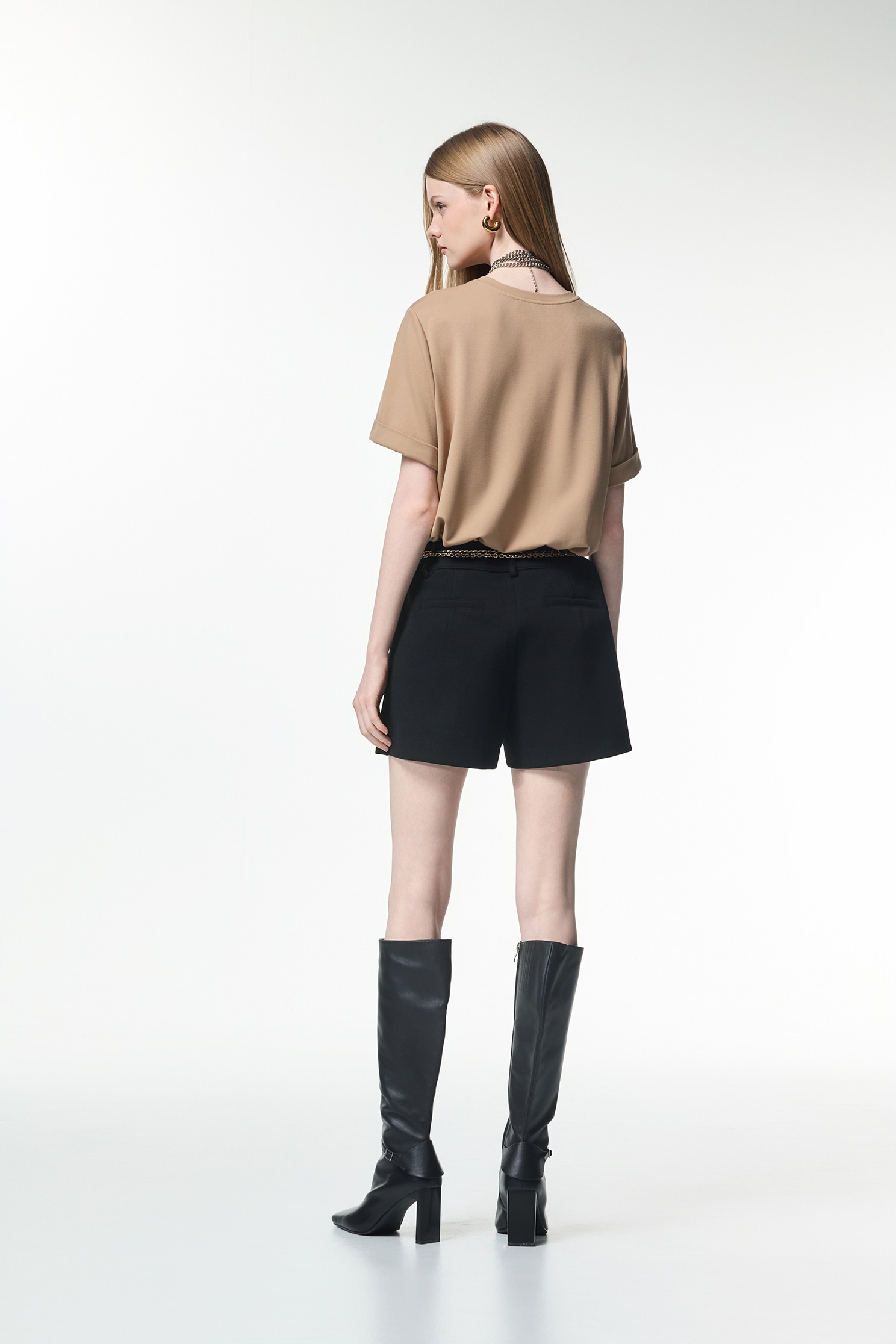 Patch Pockets Black ShortsPatch Pockets Black Shorts,Shorts,Season (AW) Look,pants,Black pants