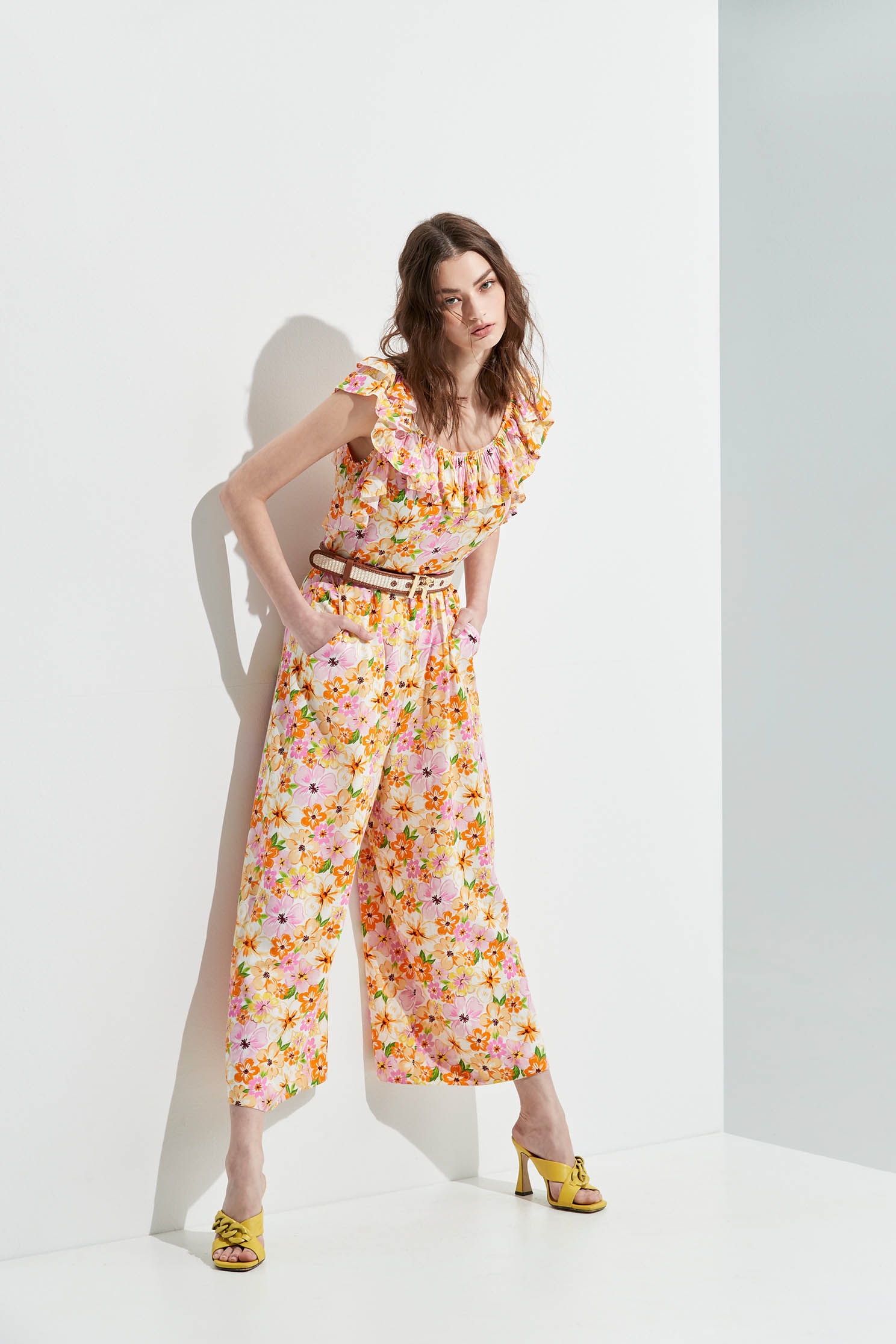 Bright Floral Print Ruffle Detail JumpsuitJumpsuit with garden print,Season (SS) Look,Jumpsuits