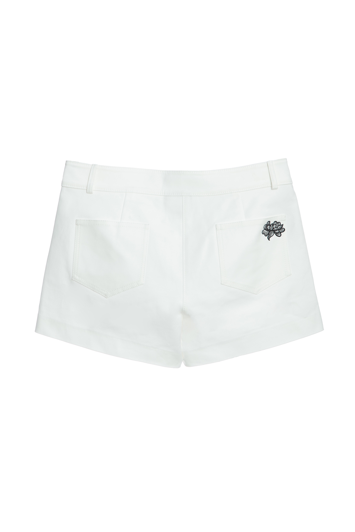 Basic White Shorts With Floral EmbroideryClassic fitted shorts,Embroidered,Season (SS) Look,Shorts