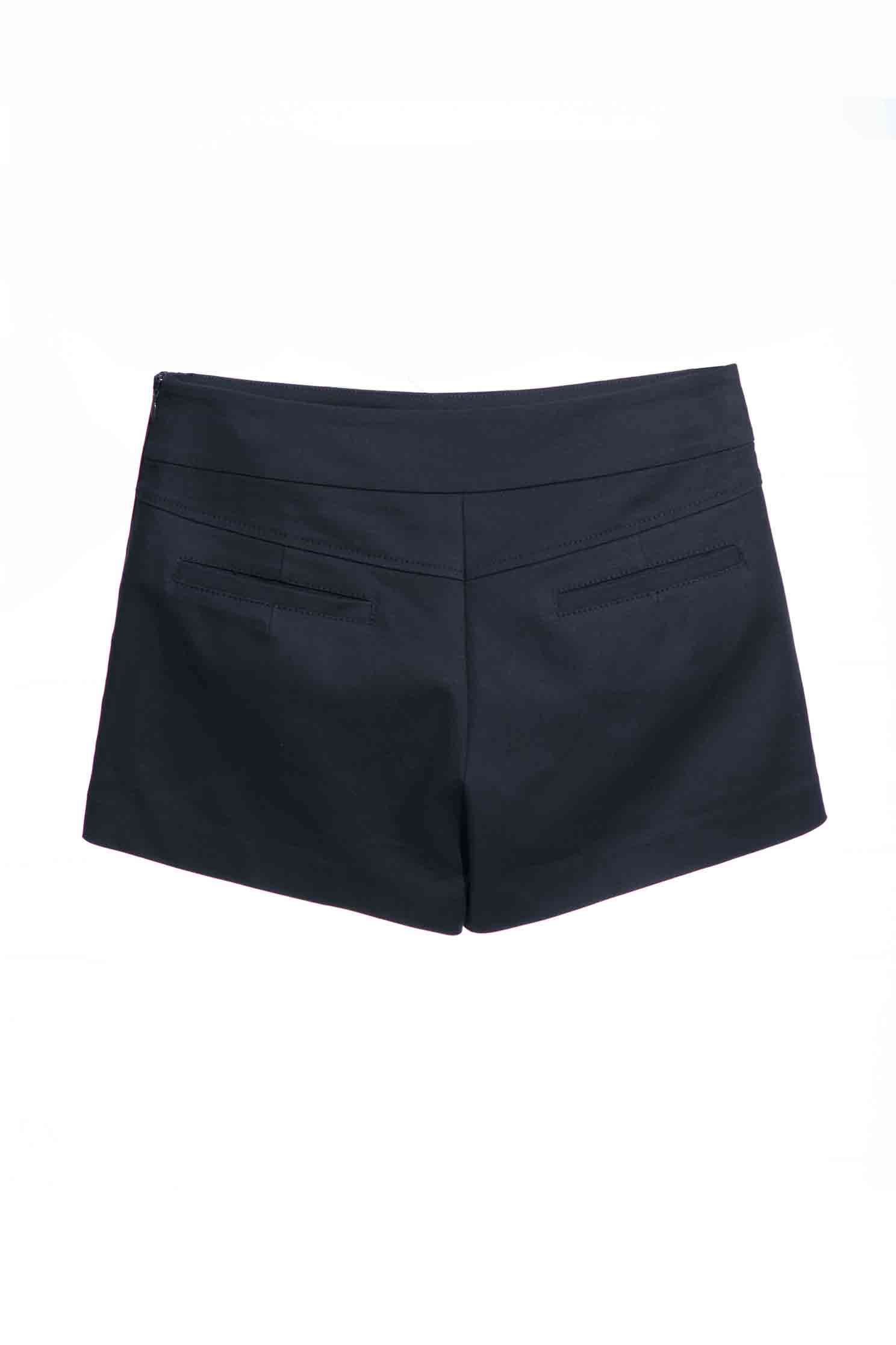 Classic breasted shortsClassic breasted shorts,Season (SS) Look,Shorts