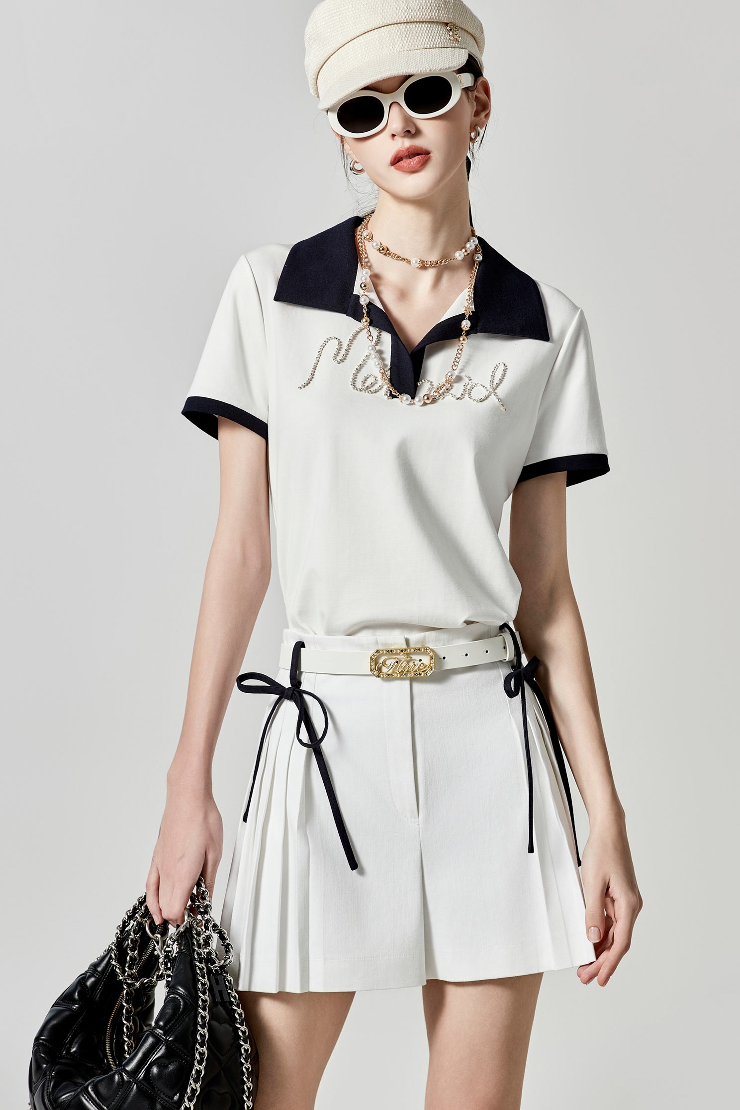 Pleated Shorts With Navy Bow DetailPleated Shorts With Navy Bow Detail,Season (SS) Look,Shorts,bows