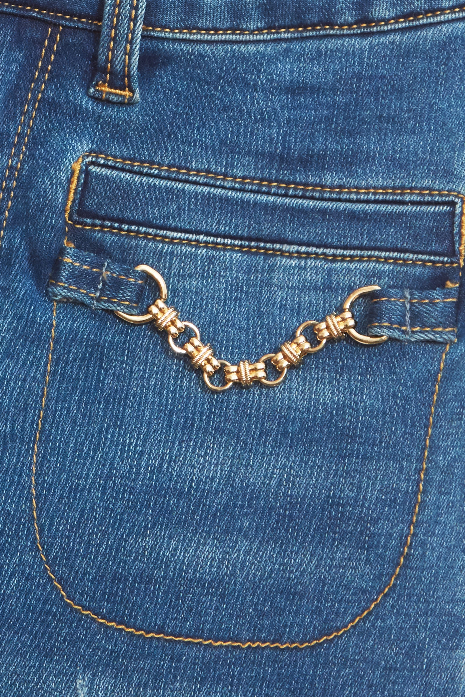 Slim Fit Jeans With Chain Accessory DetailSlim Fit Jeans With Chain Accessory Detail,Season (SS) Look,Denim,Jeans