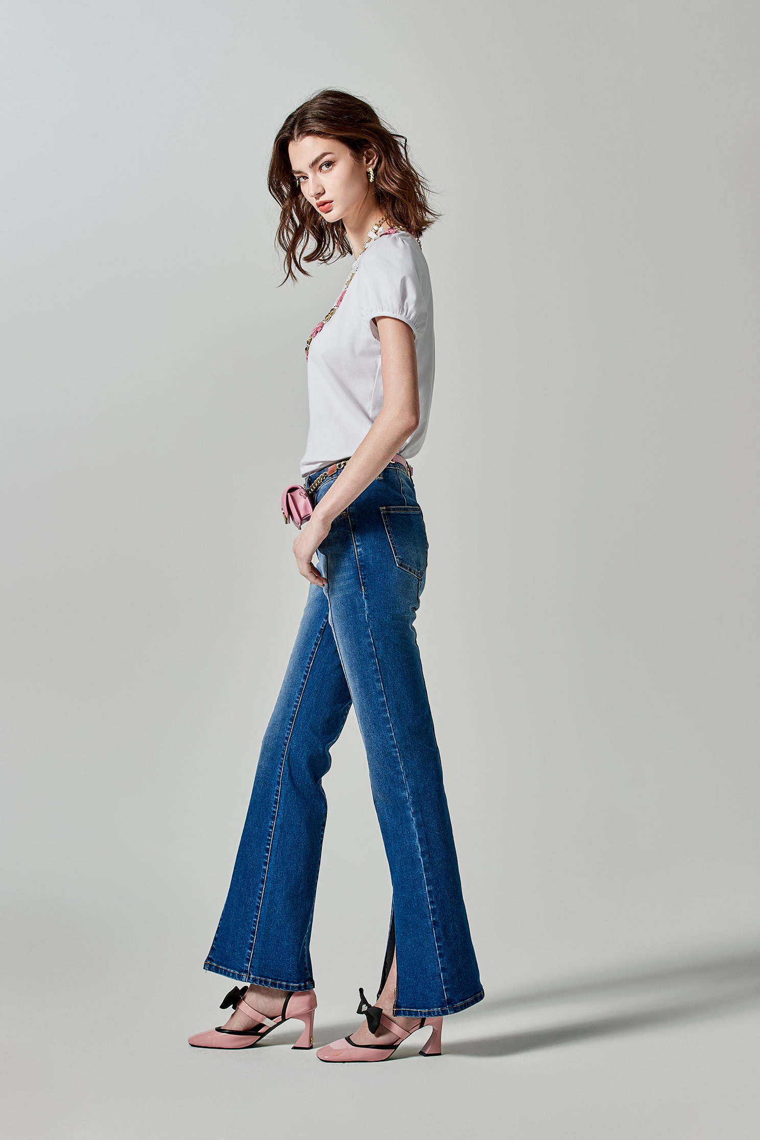 Front Slit Slim Fit JeansFront Slit Slim Fit Jeans,Bell-bottoms,Season (SS) Look,Denim,Jeans,Denim pants,pearl,Belts,Bell-bottoms,Pants