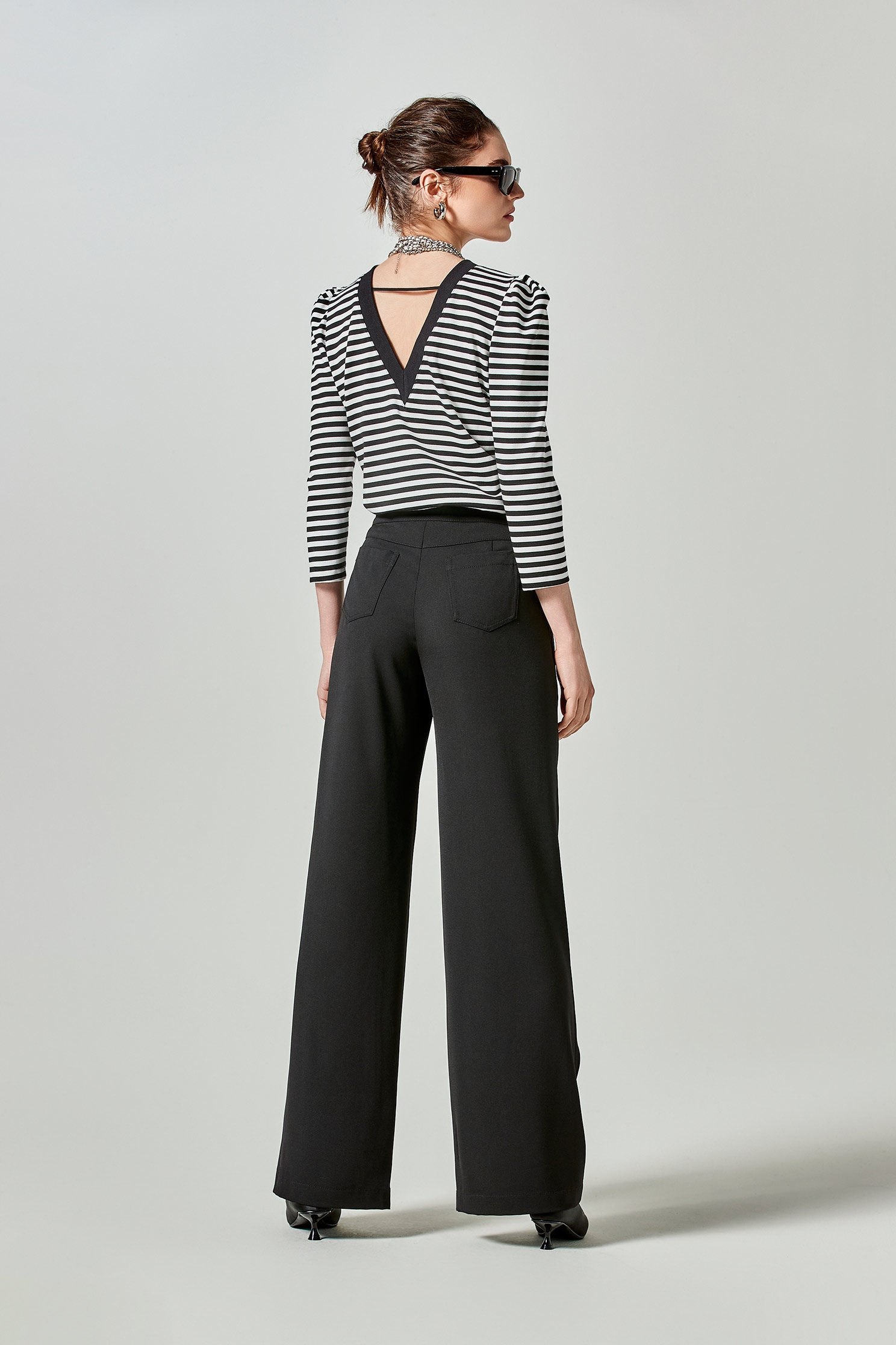 Asymmetric Layer Smart PantsAsymmetric Layer Smart Pants,Culottes,Season (SS) Look,Culottes