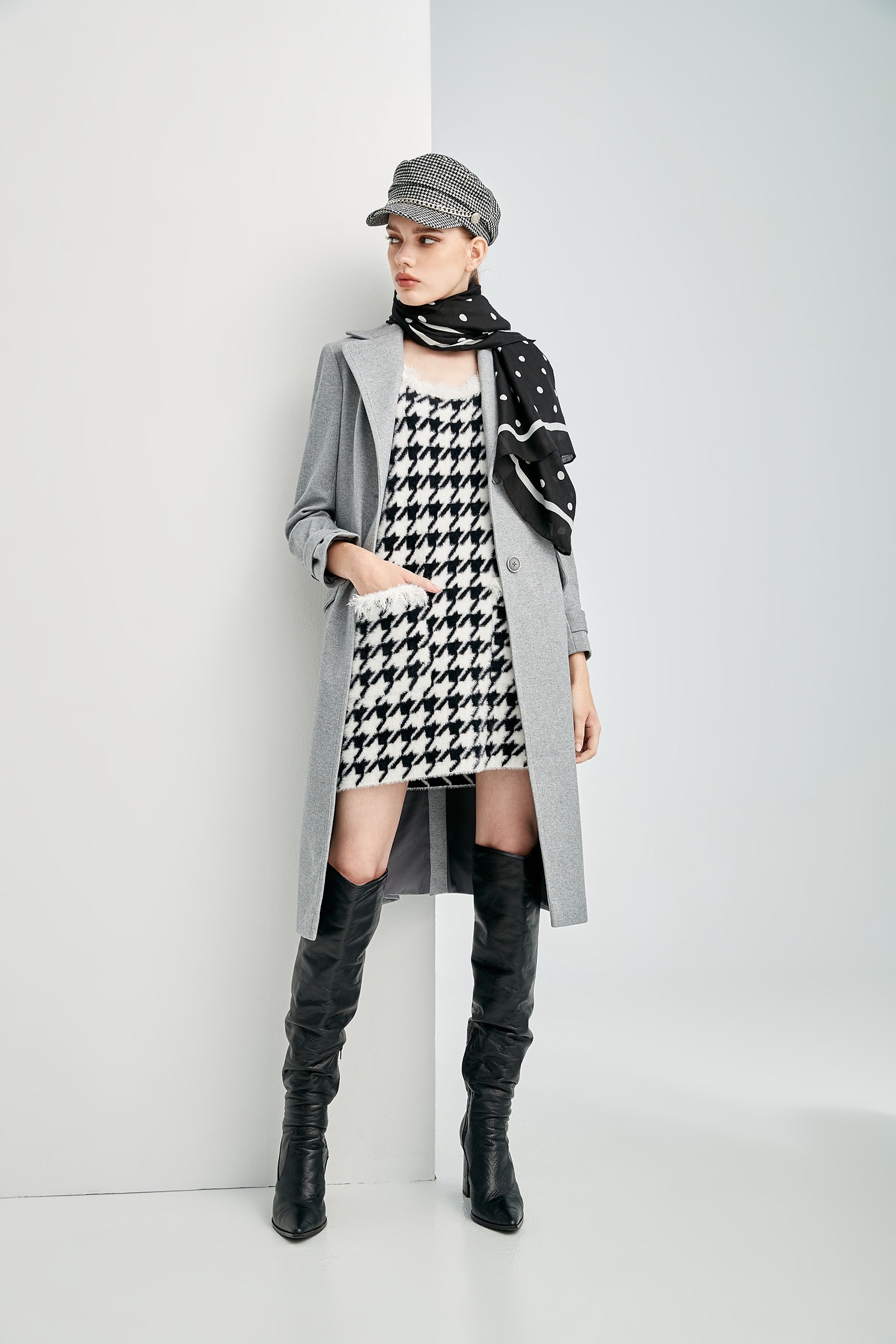 Houndstooth Pattern Sleeveless DressHoundstooth knit dress,U-neck dresses,Knitted dresses,Plaid,Season (AW) Look,Valentine,Knitted,Knitted dresses