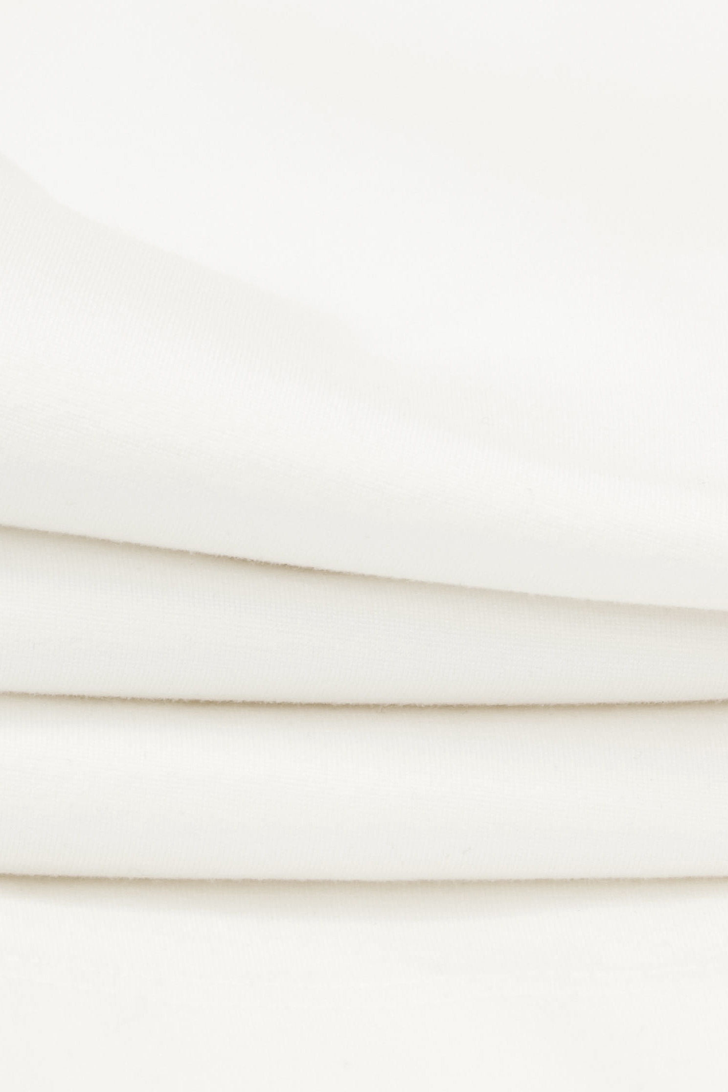 V-neck Contrast Trim Short DressV-neck Contrast Trim Short Dress,V-neck dresses,Dresses,Season (SS) Look,White dresses,Valentine