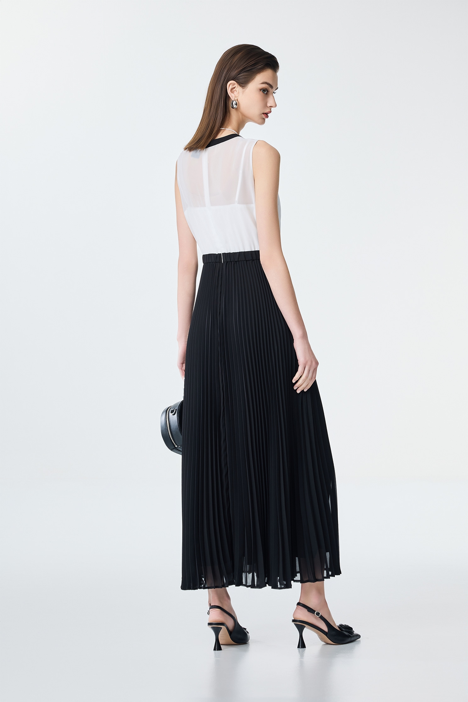 Pleated Detail Chiffon Maxi Dress,Dresses,Season (SS) Look,Black dresses