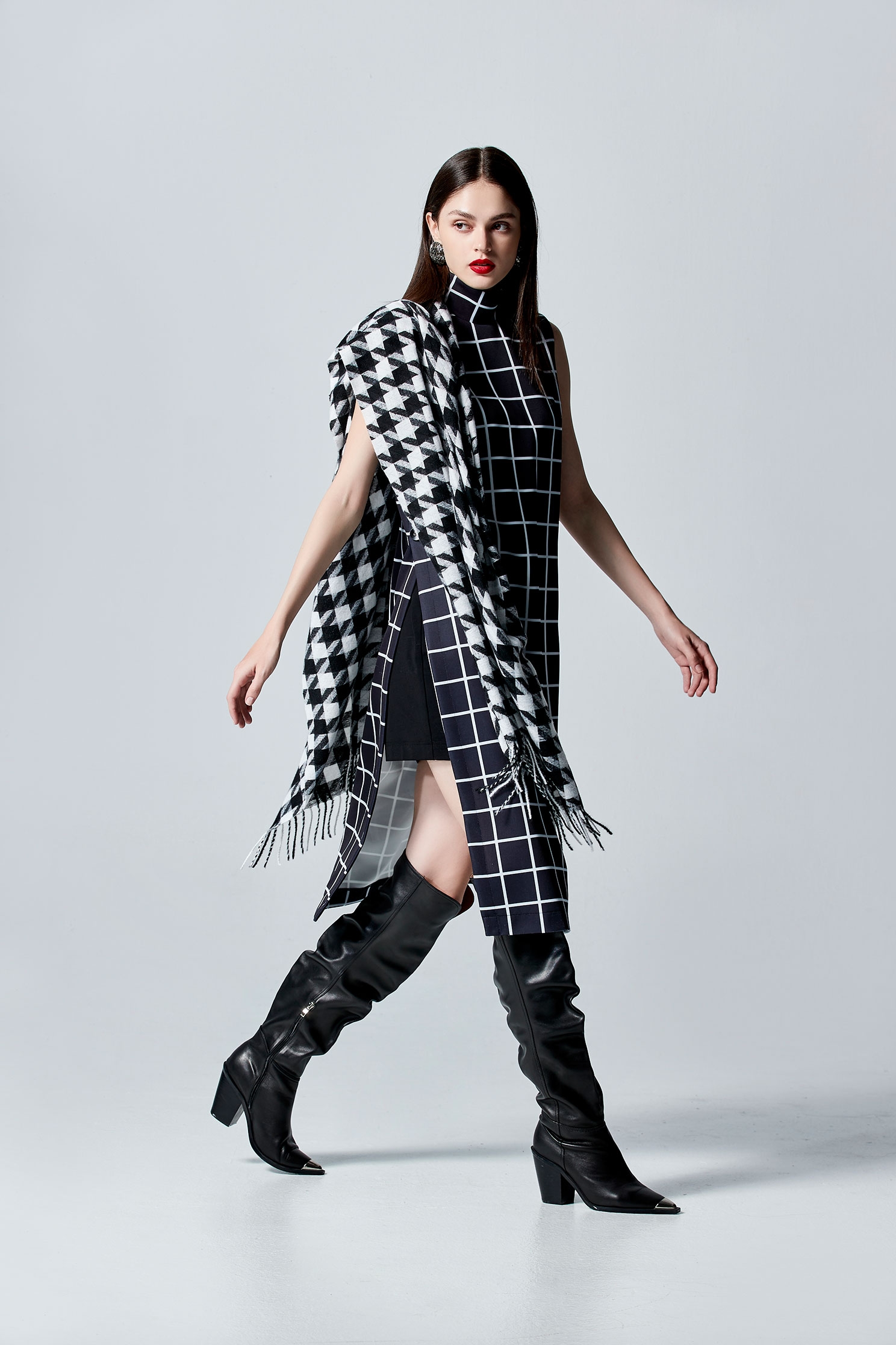 Turtleneck Checkered Dress With High Side SlitsTurtleneck Checkered Dress With High Side Slits,Dresses,Plaid,Season (AW) Look,Maxi dresses