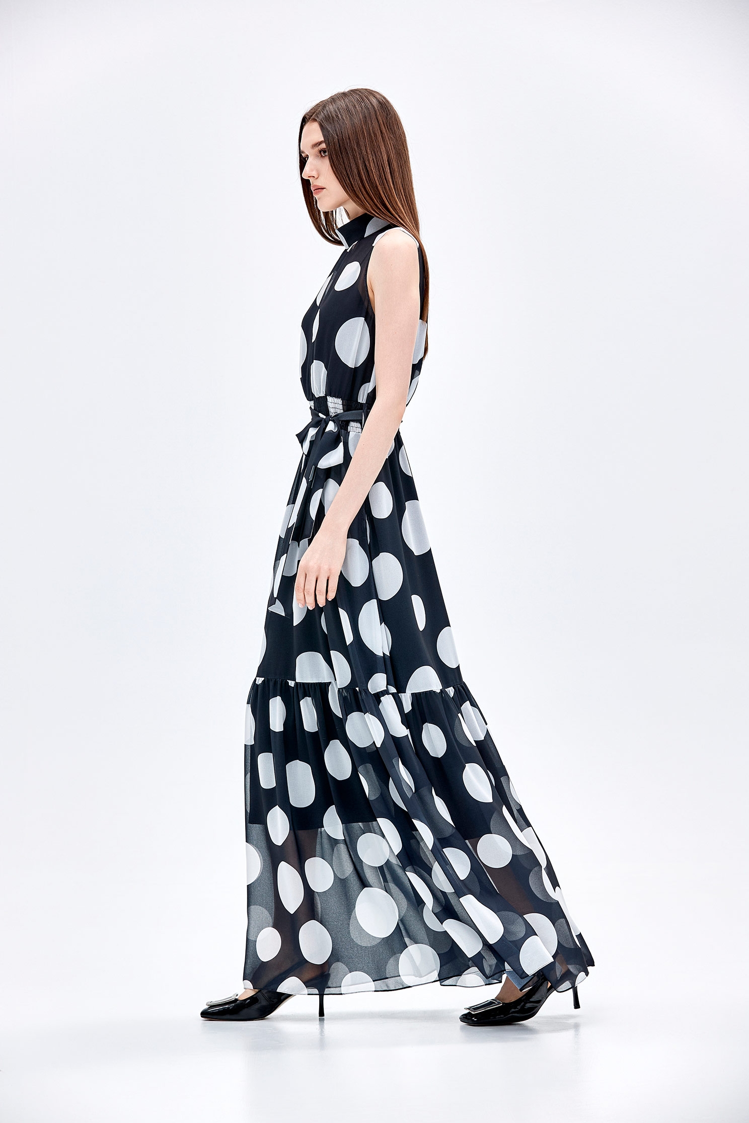 Sleeveless Polka Dot Maxi DressSleeveless Polka Dot Maxi Dress,Dresses,Chiffon dresses,dotcollection,Season (AW) Look,Maxi dresses,Chiffon,Chiffon dresses