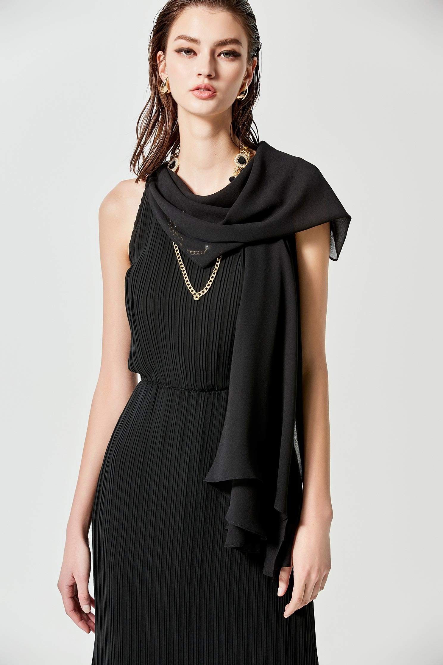 Full Pleated Shawl DressFull Pleated Shawl Dress,Dresses,Season (SS) Look,Maxi dresses,Chiffon