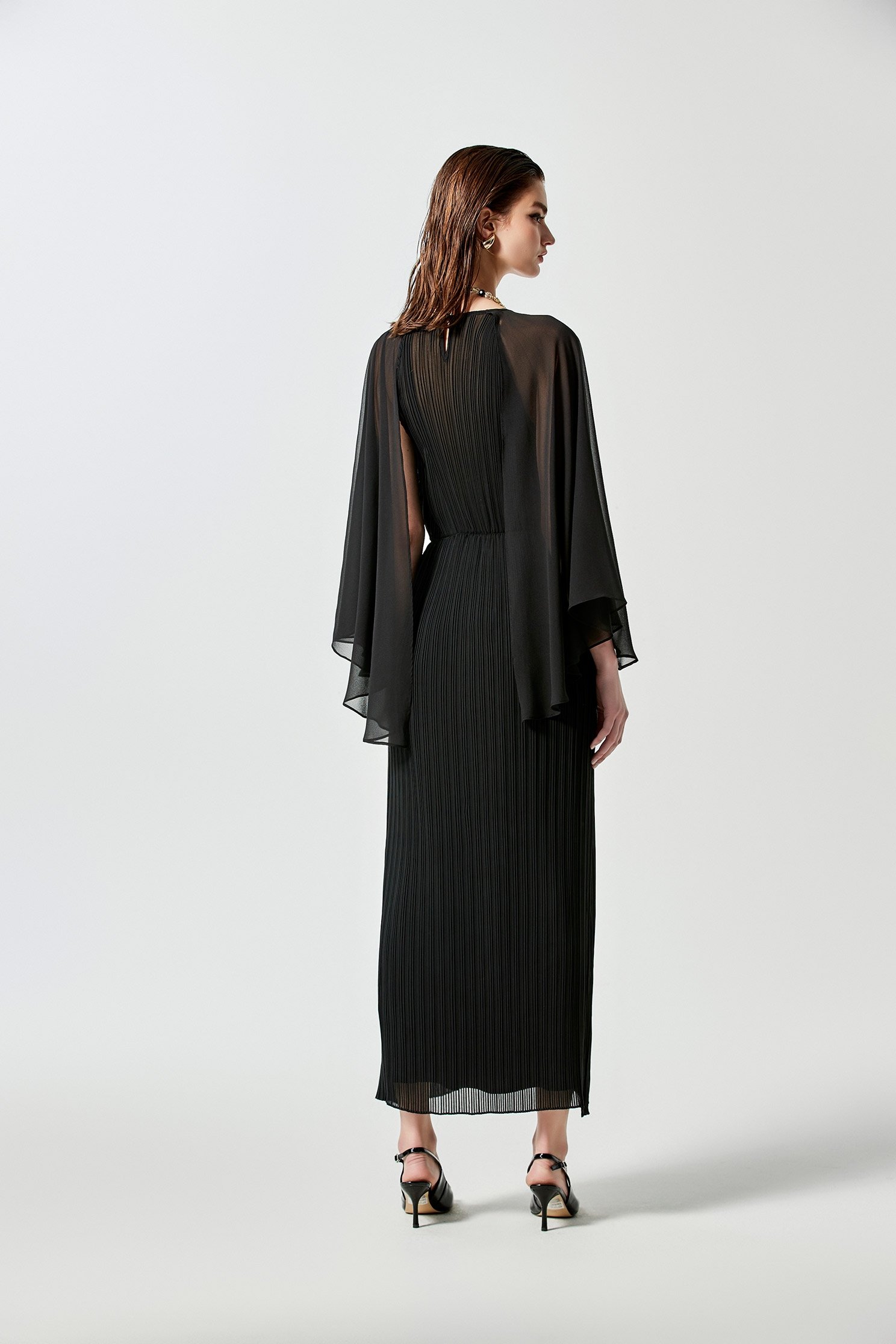 Full Pleated Shawl DressFull Pleated Shawl Dress,Dresses,Season (SS) Look,Maxi dresses,Chiffon