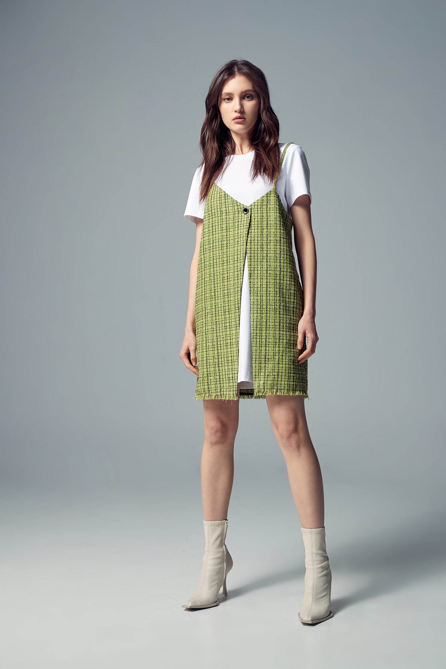 Two Piece Tweed Dress With SlitTweed short skirt with slit,T-shirts,Dresses,Mini skirts,Season (AW) Look