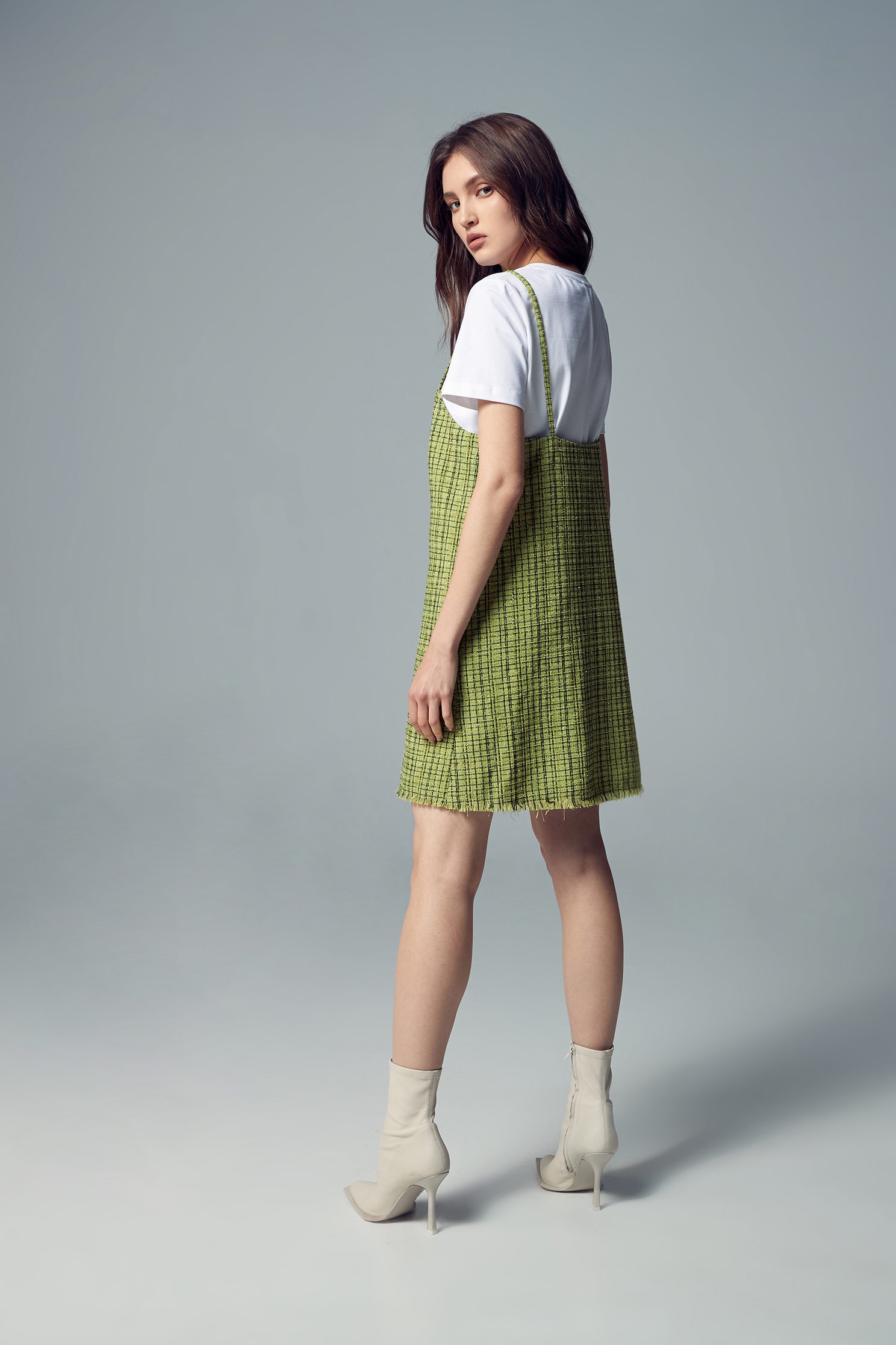 Two Piece Tweed Dress With SlitTweed short skirt with slit,T-shirts,Dresses,Mini skirts,Season (AW) Look