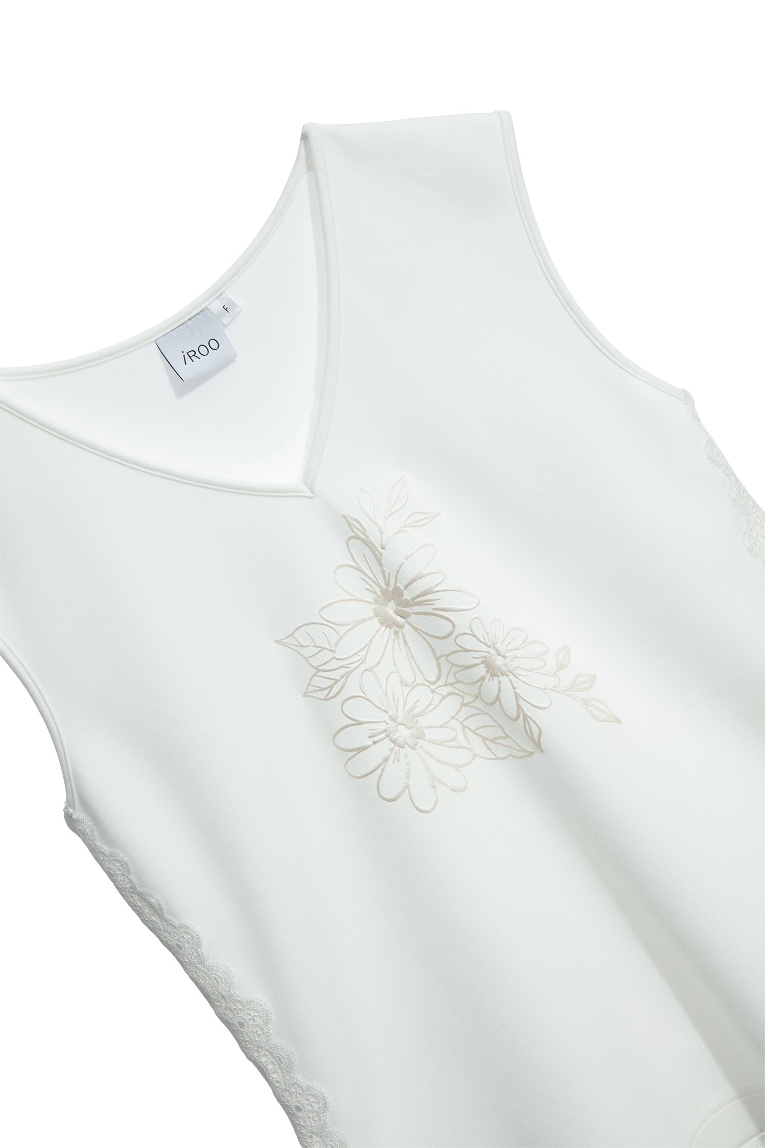 V-neck Vest With Floral EmbroideryV-neck Vest With Floral Embroidery,sleeveless tops,Tops,sleeveless tops,Season (AW) Look,sleeveless tops,Lace