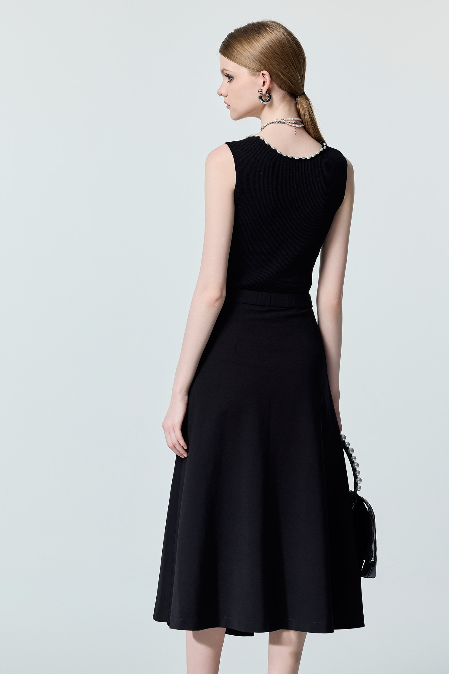 Heart Shape Pearl Detail Knit Vest,sleeveless tops,Season (SS) Look,sleeveless tops,Knitted,Knitted tops,Black tops