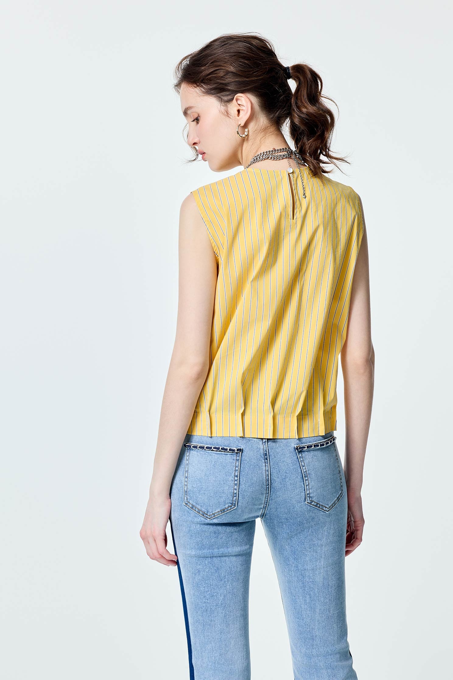 Pin Tuck Detail Stripe VestPin Tuck Detail Stripe Vest,sleeveless tops,Season (SS) Look,sleeveless tops,Accessories