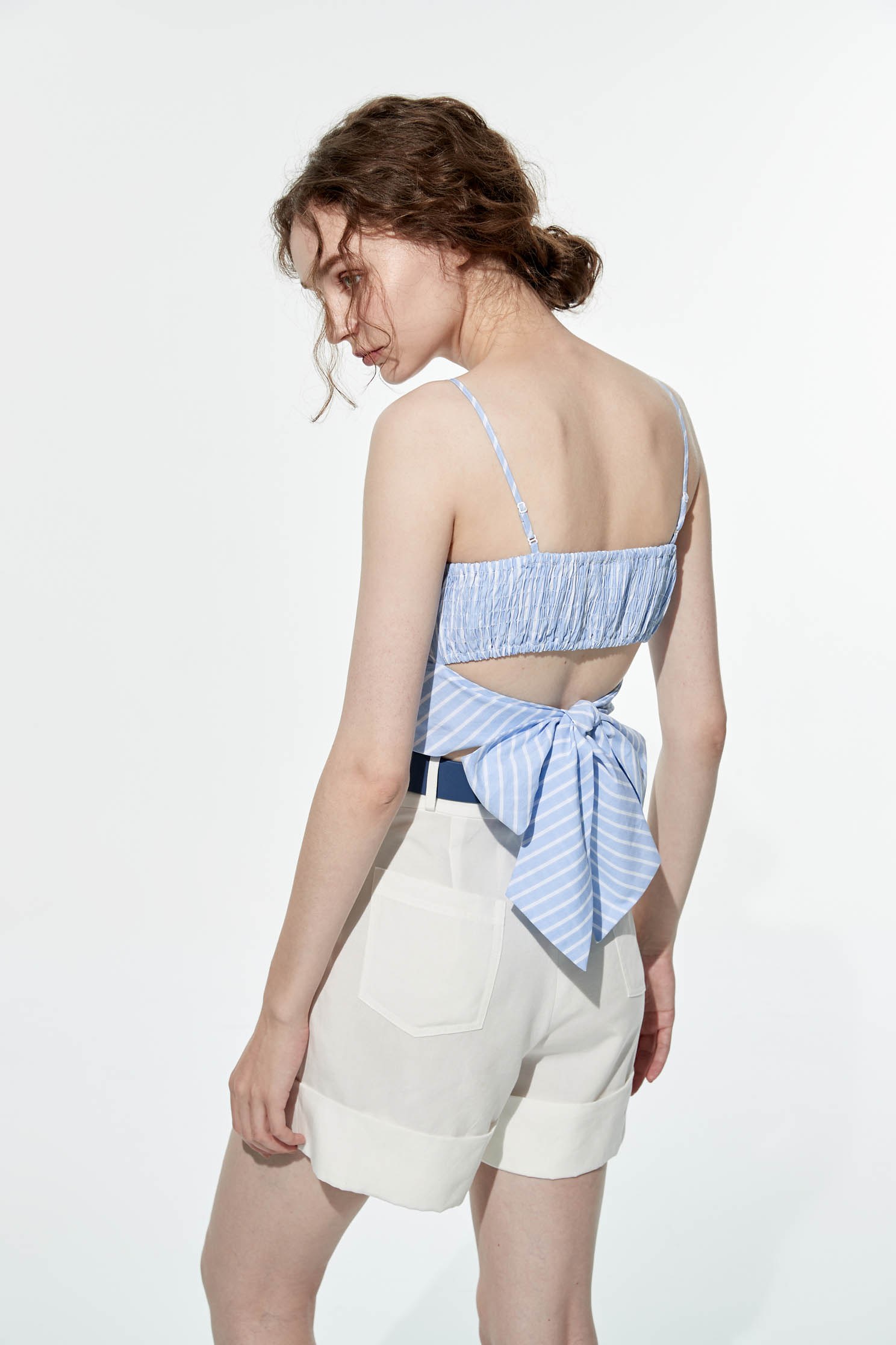 White Stripe Crop Tank TopCrop vest with bow,Queen,Season (SS) Look,Stripe,iROO LIVE,Cotton,Thin straps,sleeveless tops,bows