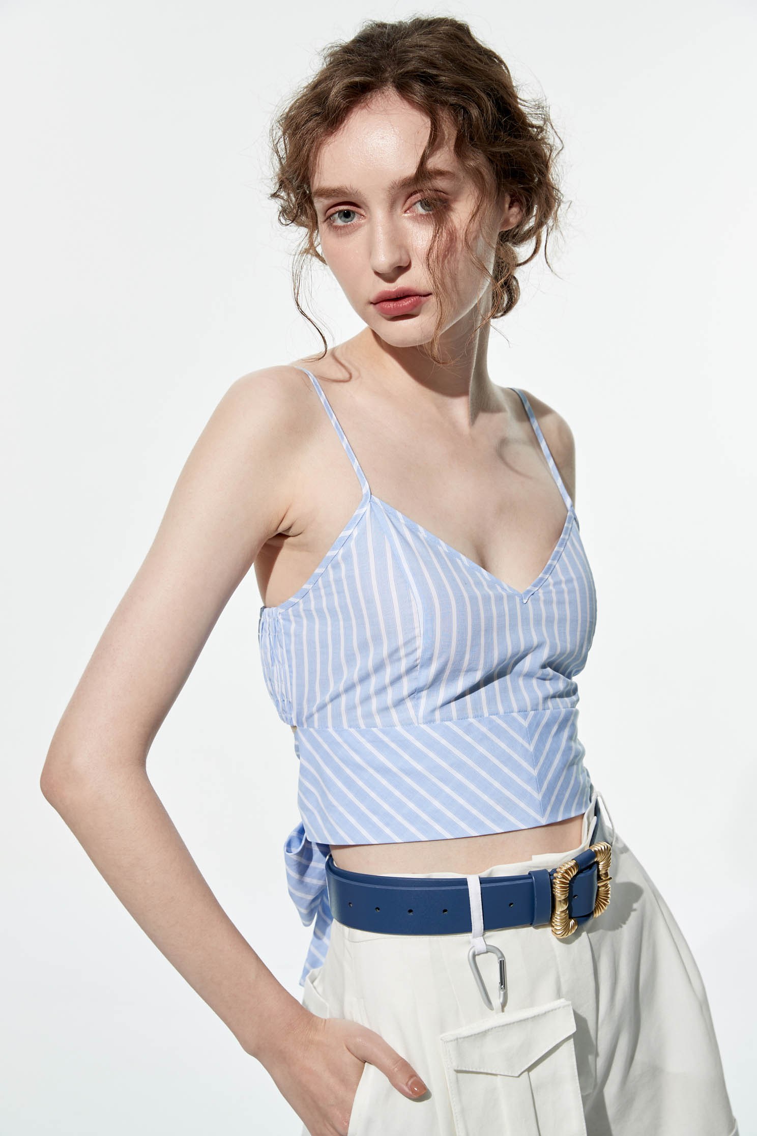 White Stripe Crop Tank TopCrop vest with bow,Queen,Season (SS) Look,Stripe,iROO LIVE,Cotton,Thin straps,sleeveless tops,bows