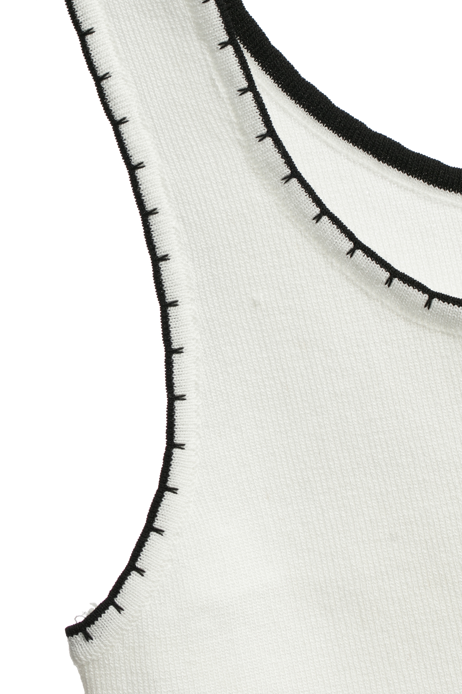 White Knit Tank Top With Contrast Black TrimWhite Knit Tank Top With Contrast Black Trim,sleeveless tops,Season (AW) Look,sleeveless tops,Knitted,Knitted tops