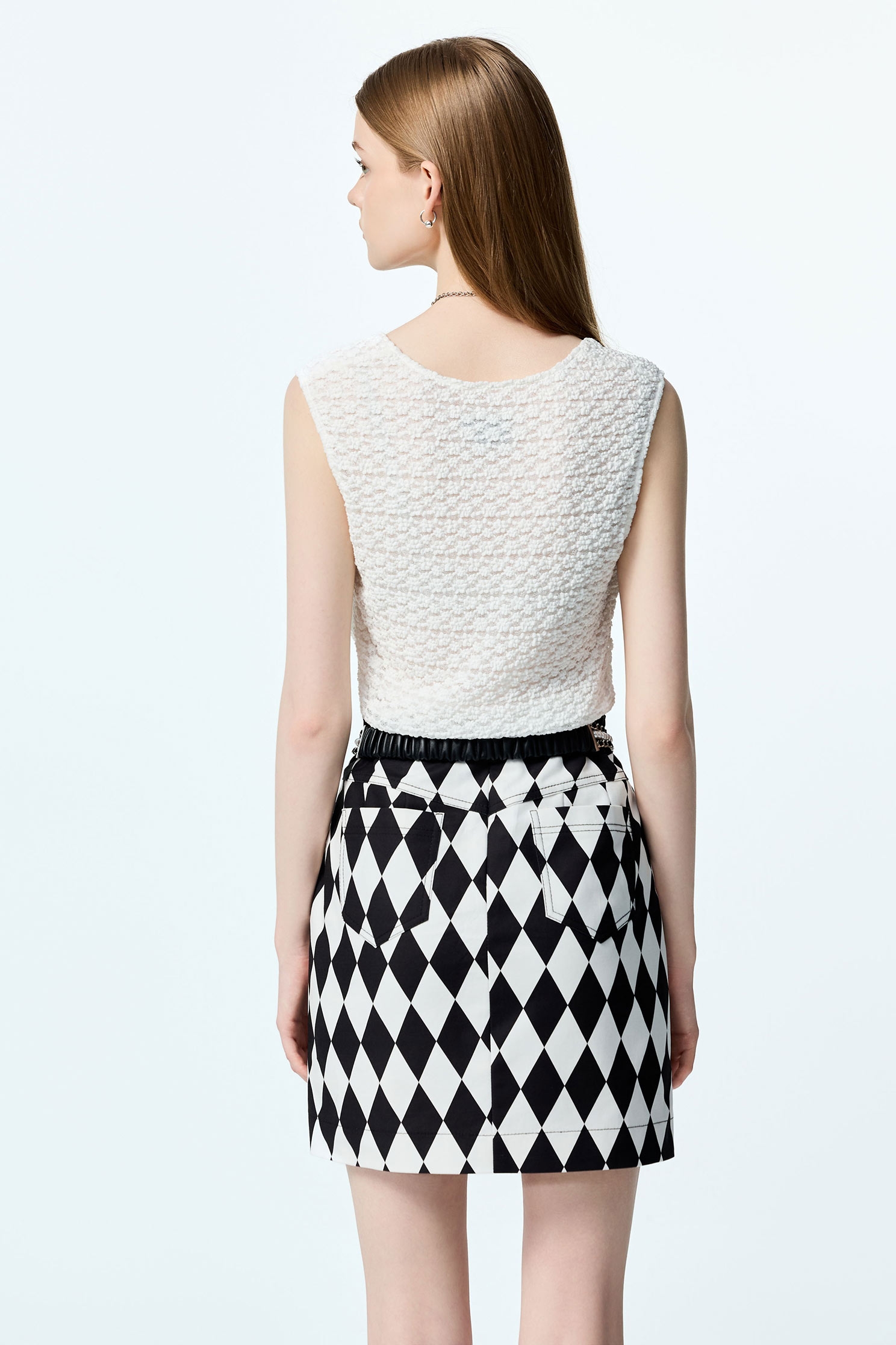 Stretchable Lace With Embroidery Heart Logo VestStretchable Lace With Embroidery Heart Logo Vest,sleeveless tops,Tops,White tops,Season (AW) Look,sleeveless tops,Lace