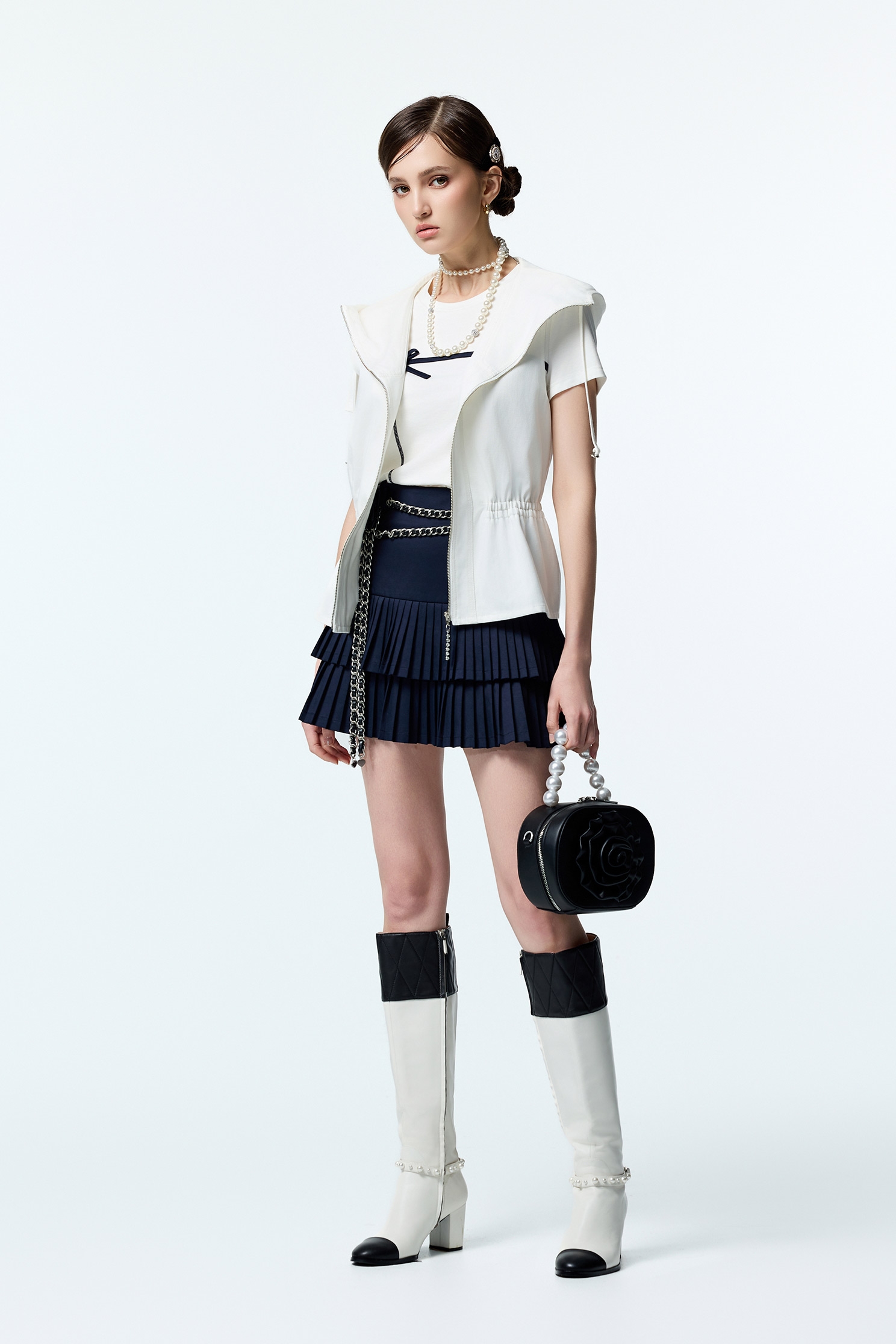 White Hoodie Front Zip VestWhite Hoodie Front Zip Vest,Jackets,sleeveless tops,Outerwear,White tops,Season (AW) Look,sleeveless tops
