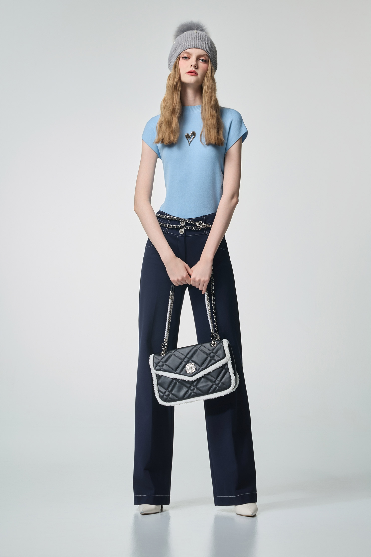 Heart Shape Brooch Blue Knit VestHeart Shape Brooch Blue Knit Vest,sleeveless tops,Tops,Season (AW) Look,sleeveless tops,Knitted,Knitted tops