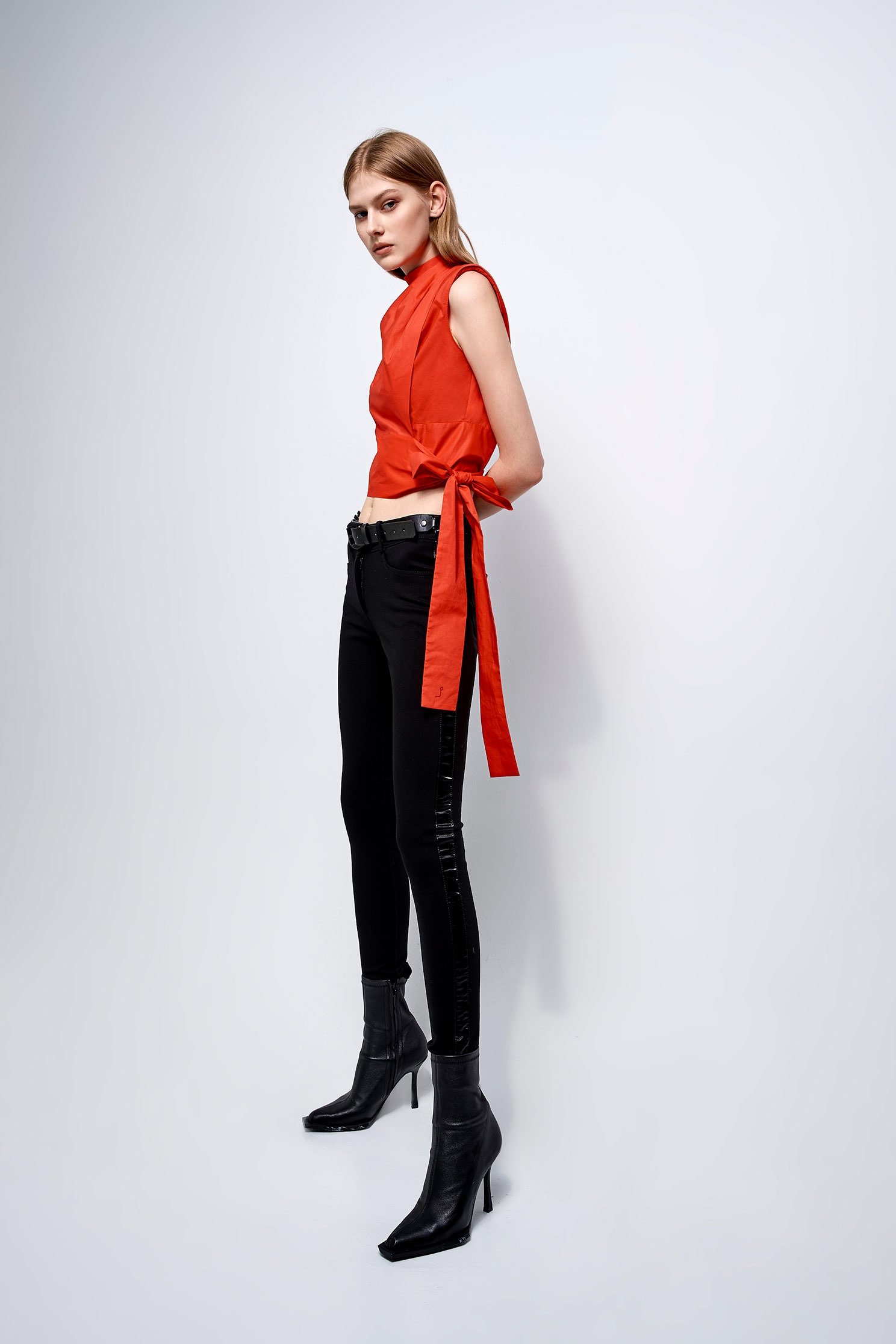 Crop Red Vest With Self Tie Ribbon FasteningCrop Red Vest With Self Tie Ribbon Fastening,sleeveless tops,Tops,Season (AW) Look