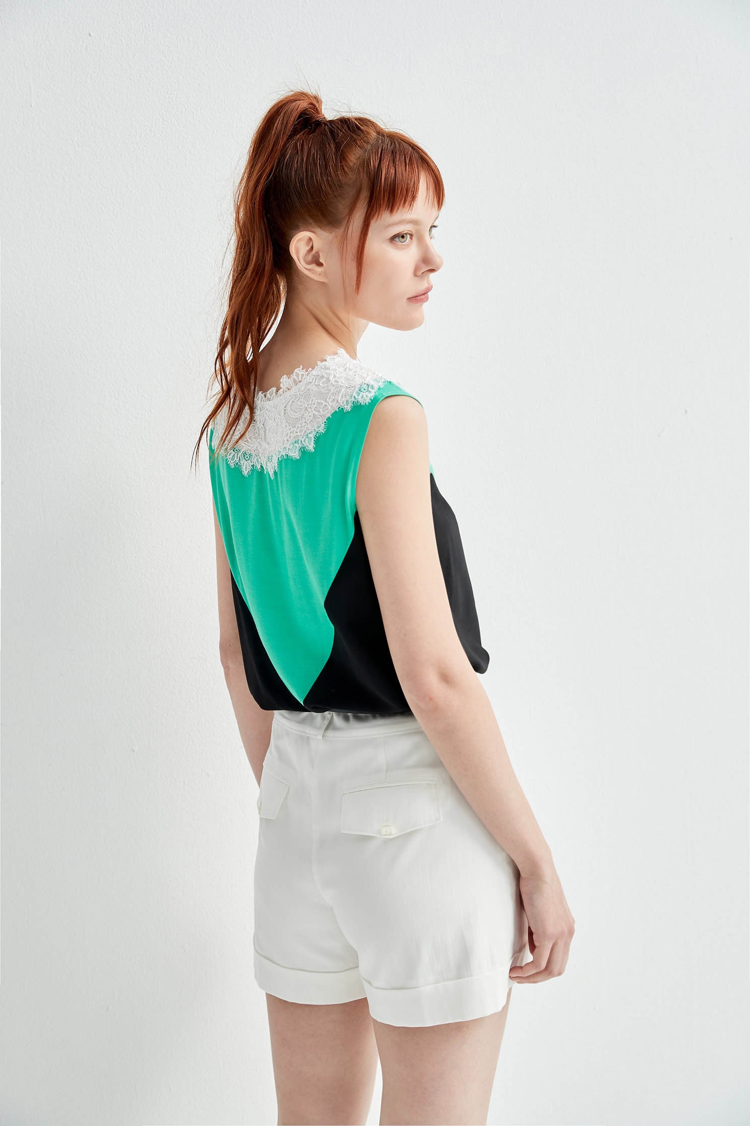 Colour Block Lace Detail VestOlive leaf color lace sleeveless top,sleeveless tops,Tops,Season (SS) Look,sleeveless tops,sleeveless tops,Lace,Lace tops