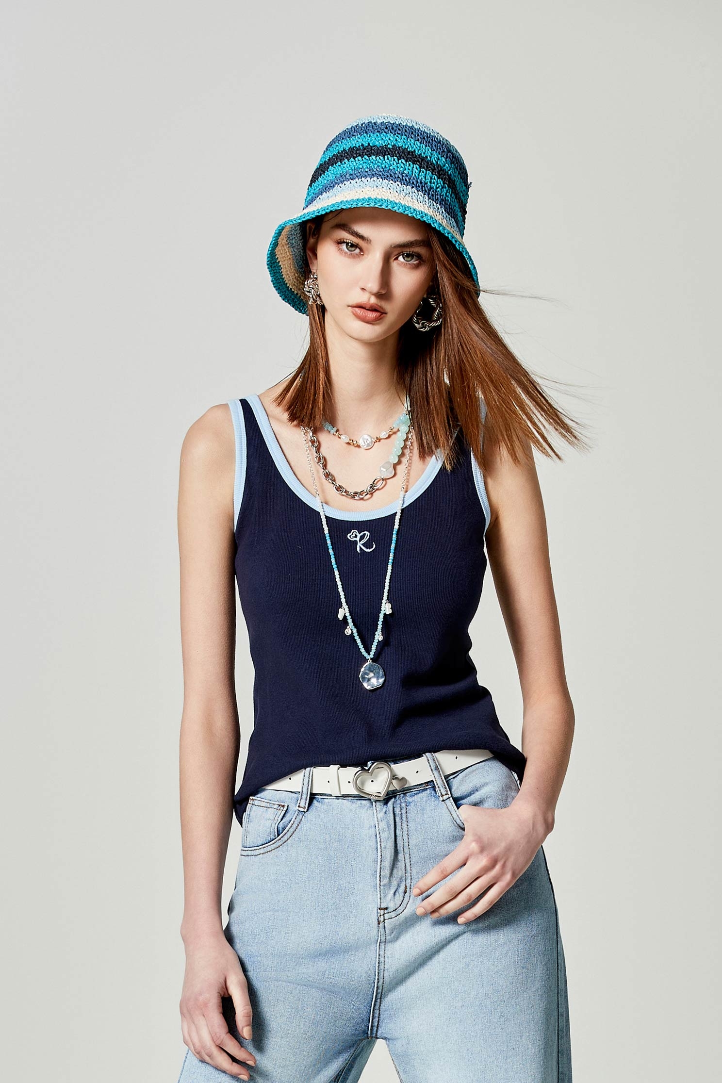 Contrast Trim Knit Tank TopContrast Trim Knit Tank Top,sleeveless tops,Under shirts,Season (SS) Look,Cotton,Embroidered,sleeveless tops