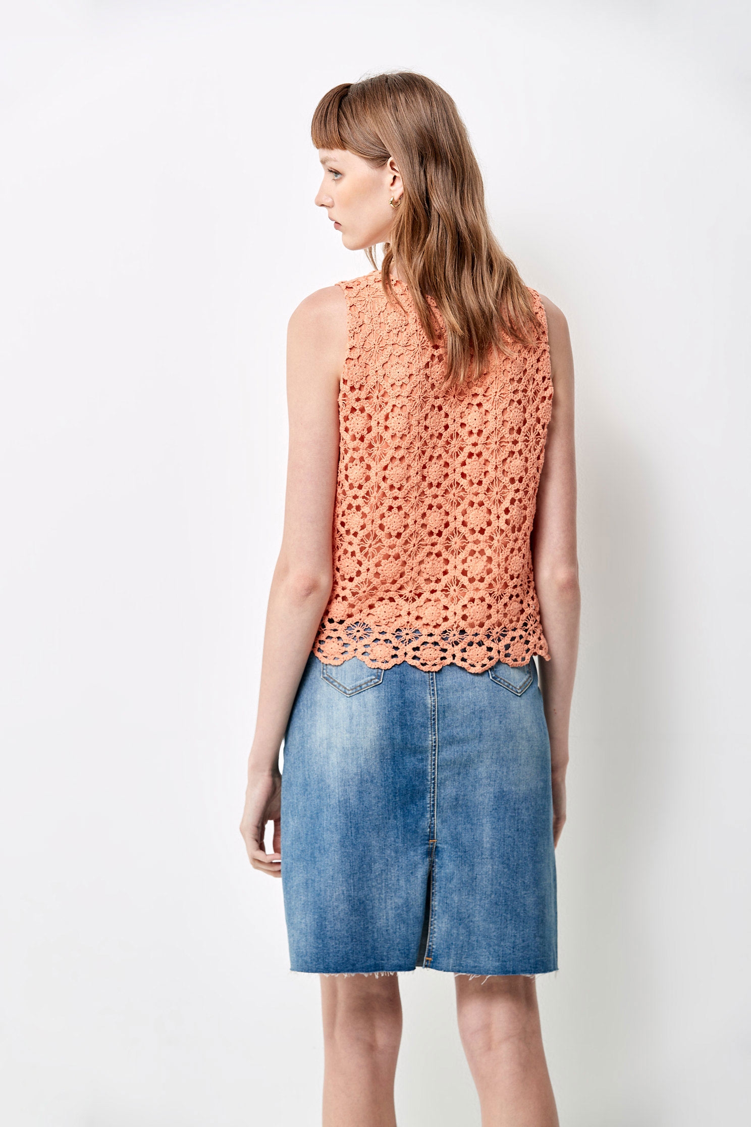 V-neck Orange Lace VestV-neck Orange Lace Vest,sleeveless tops,Tops,Under shirts,Season (SS) Look,sleeveless tops,sleeveless tops,Lace,Lace tops