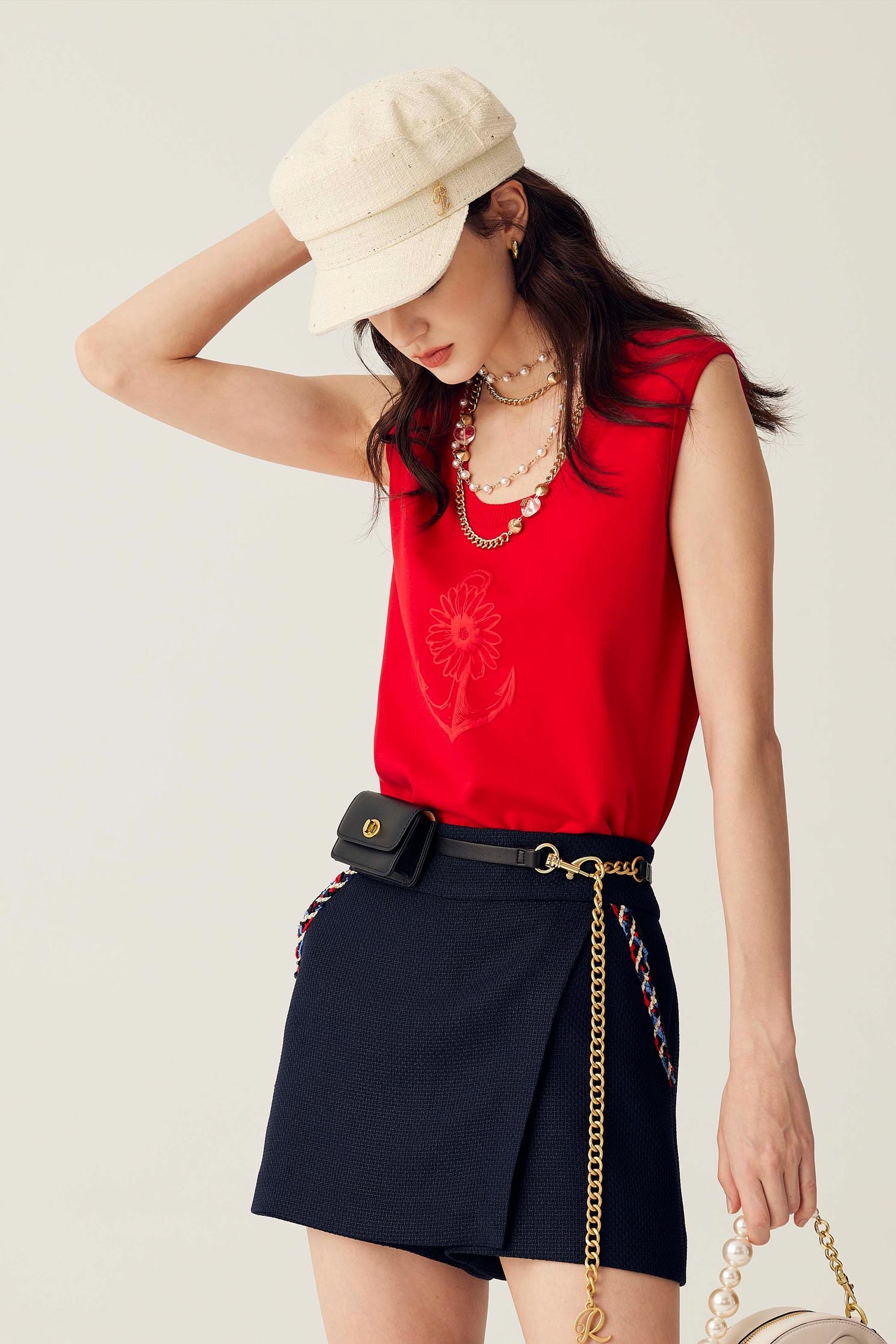 Basic Red Vest With Front Floral EmbroideryBasic Red Vest With Front Floral Embroidery,sleeveless tops,Tops,sleeveless tops,Season (AW) Look,sleeveless tops