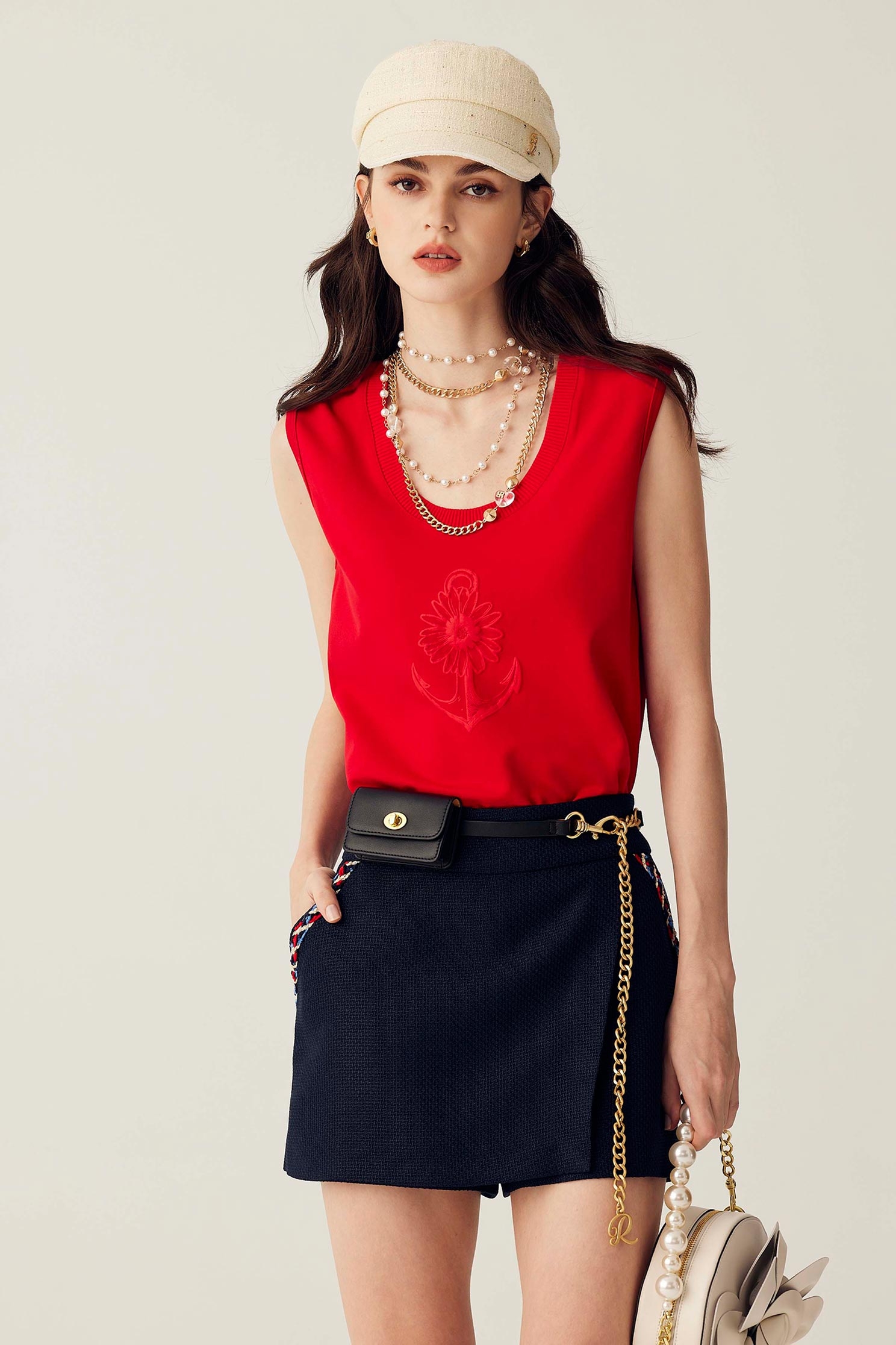 Basic Red Vest With Front Floral EmbroideryBasic Red Vest With Front Floral Embroidery,sleeveless tops,Tops,sleeveless tops,Season (AW) Look,sleeveless tops