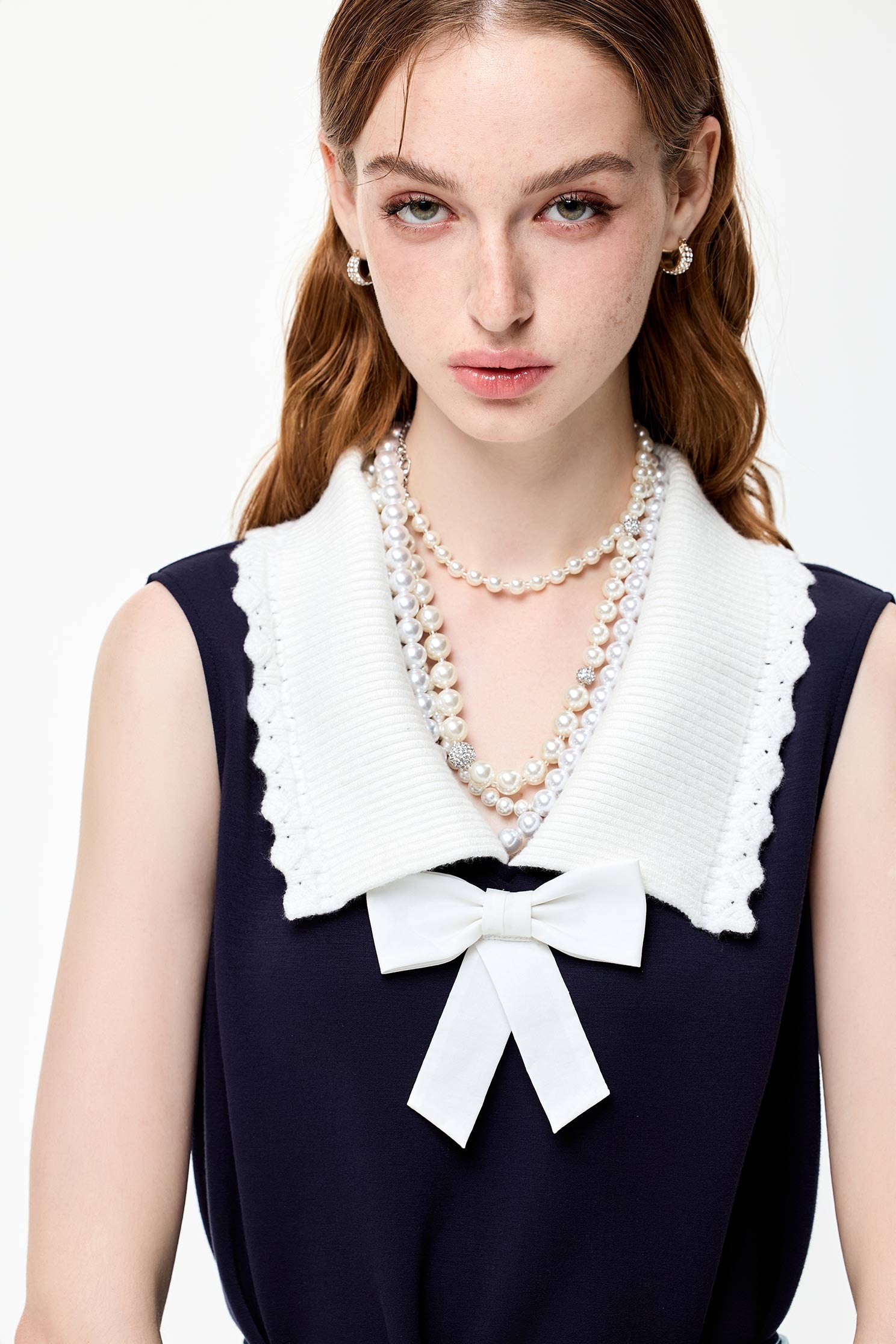 Contrast Collar Navy VestContrast Collar Navy Vest,sleeveless tops,Office Looks,Tops,Season (SS) Look,sleeveless tops,Valentine,sleeveless tops,bows,Knitted
