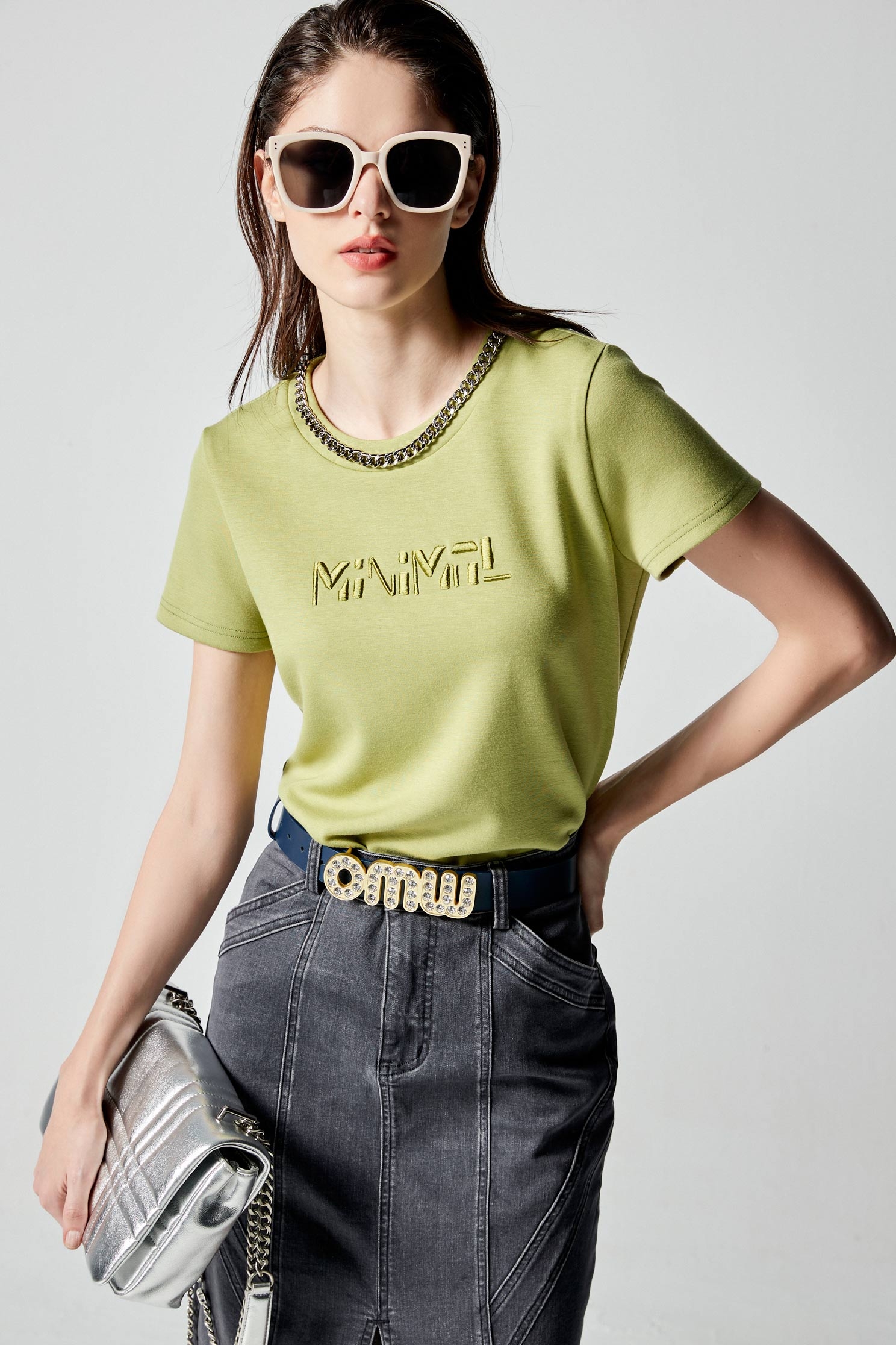 Short Sleeve Slogan Top With Chain DetailShort Sleeve Slogan Top With Chain Detail,Tops,Embroidered,Short sleeve tops,Season (AW) Look