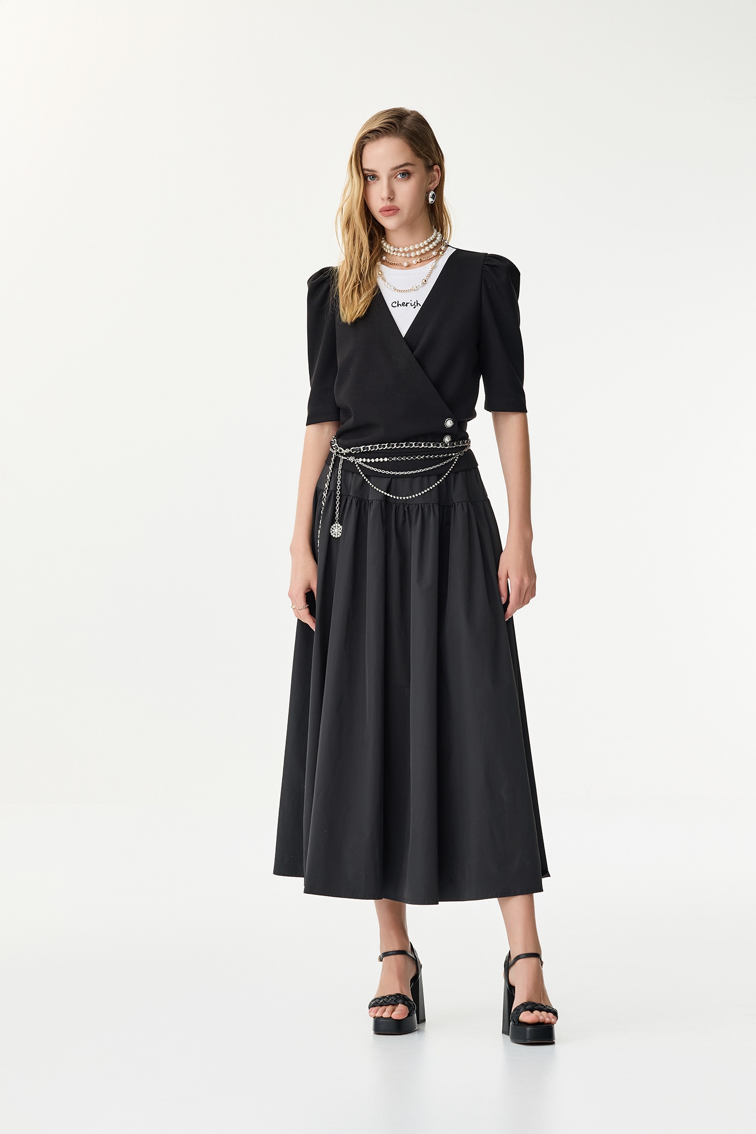 Black White Contrast Fake Two Piece TopBlack White Contrast Fake Two Piece Top,Tops,Season (SS) Look,Embroidered,black tops