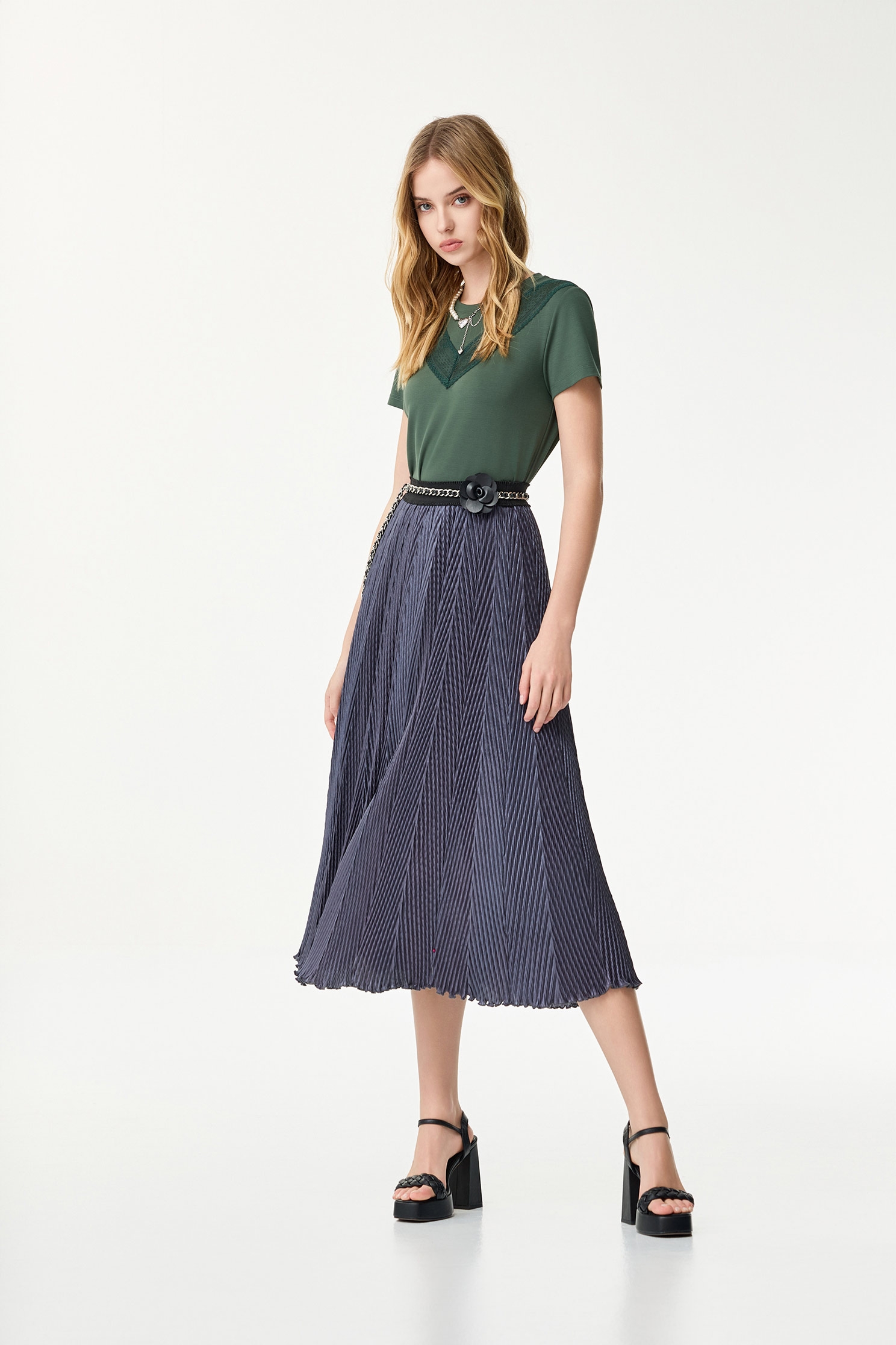 Hollow Out Lace Detail Short Sleeve TeeHollow Out Lace Detail Short Sleeve Tee,Tops,Season (SS) Look,Valentine,Lace,upperclass